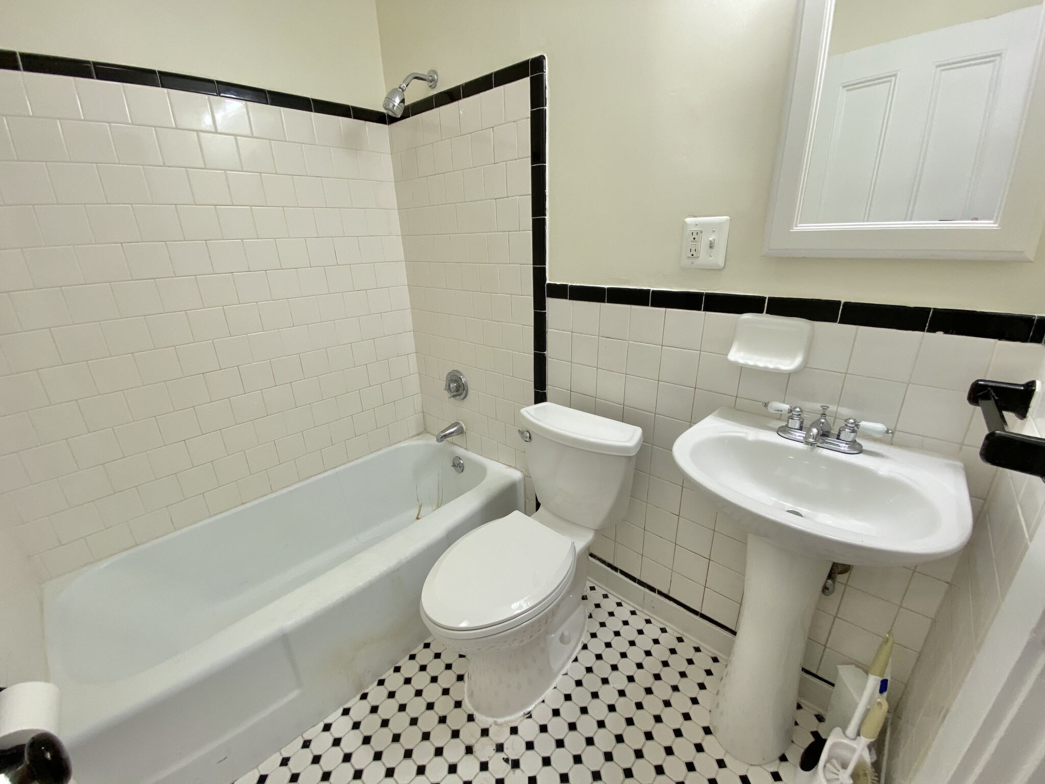 23 Ware St, Mid-Cambridge