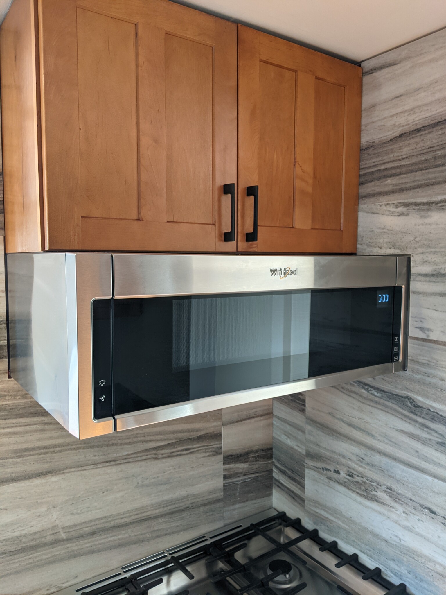 Photos of apartment on Sidney St.,Cambridge MA 02139