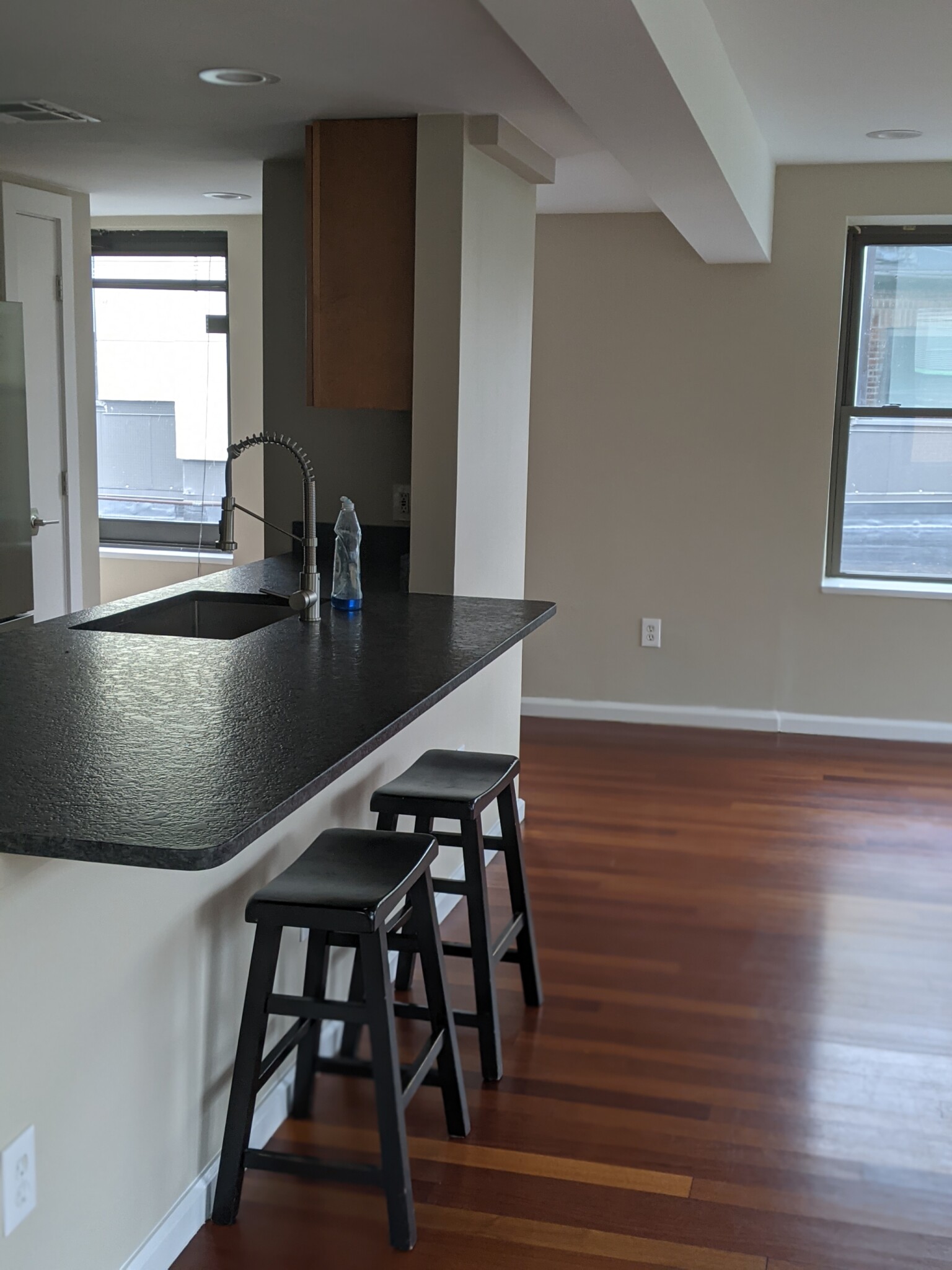 Photos of apartment on Sidney St.,Cambridge MA 02139