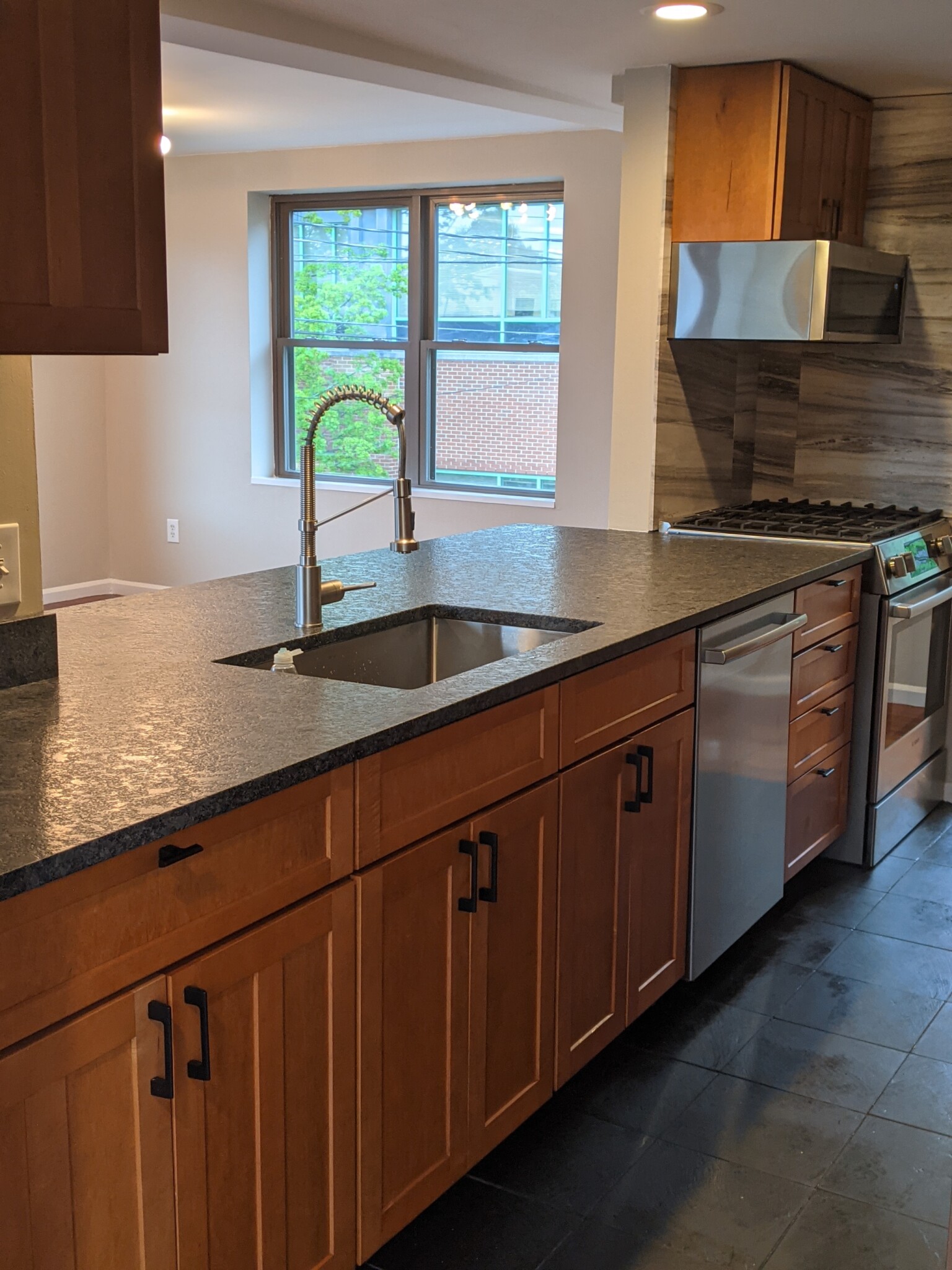 197 Sidney St. - 6,000USD / month