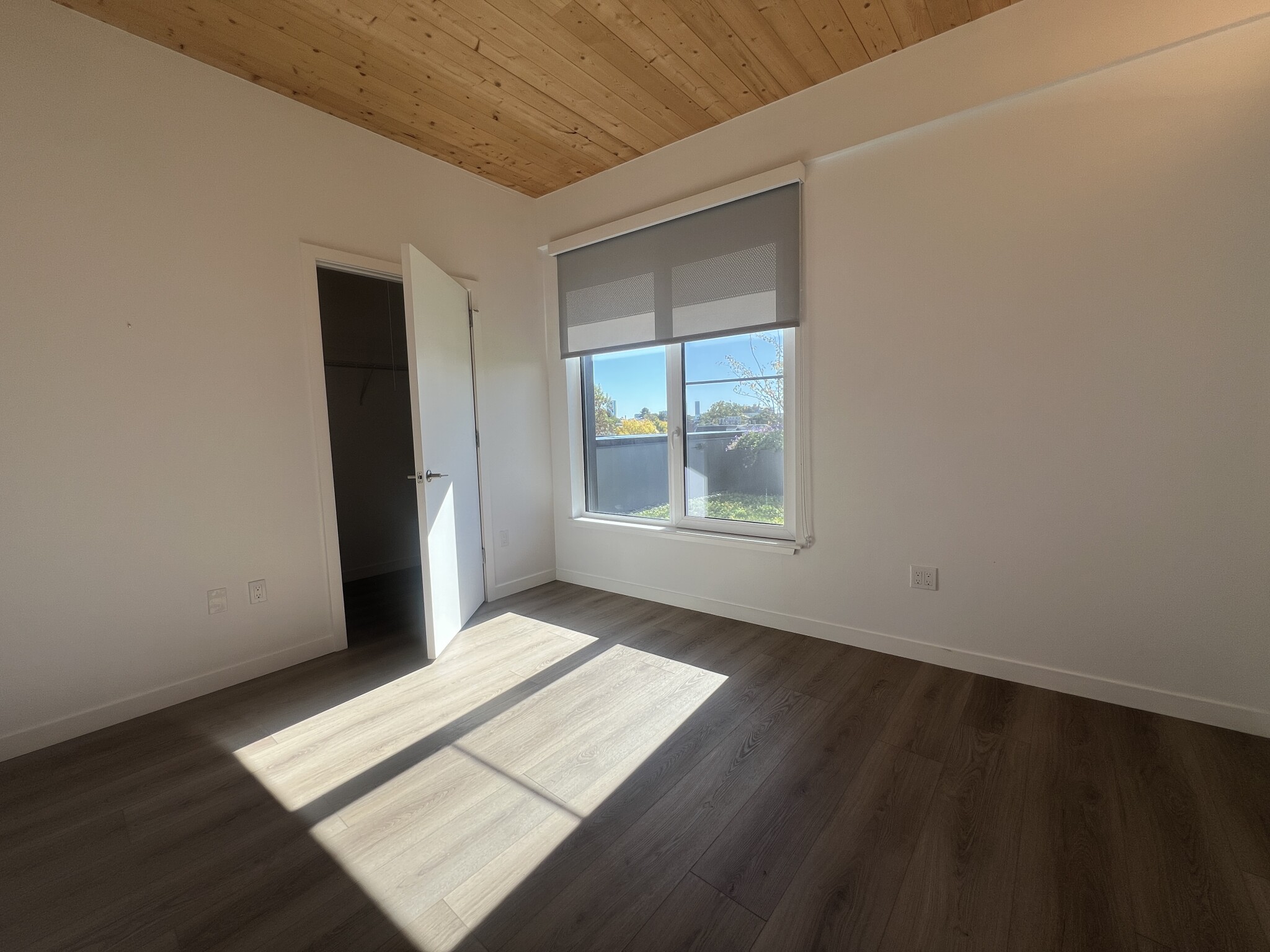 154 Broadway - East Somerville
