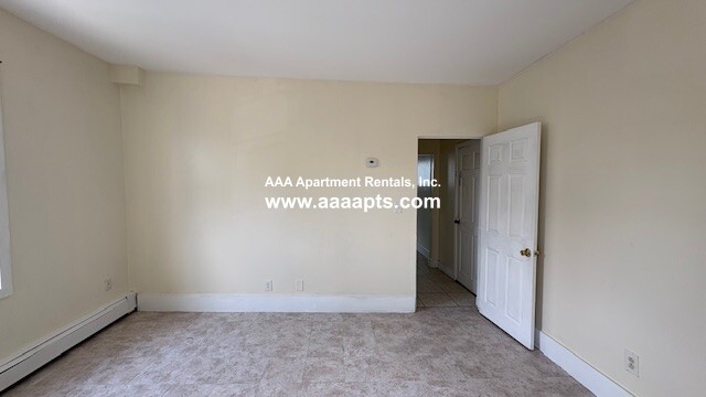 https://ygl-photos.s3.us-west-004.backblazeb2.com/10649W683f6011e0e4a.jpg