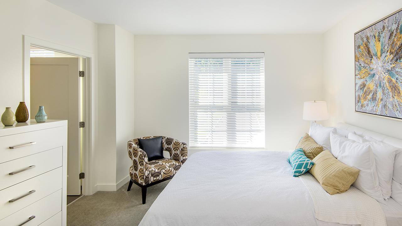 1 bed, 1 bath apartment for rent at 700 Greendale Ave, Needham