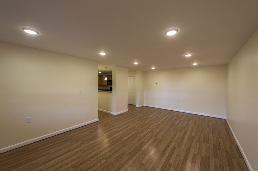4 bed, 1 bath apartment for rent at 298 Independence Dr, Chestnut Hill — photo 9 of 21
