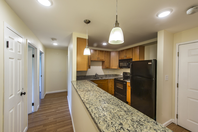 4 bed, 1 bath apartment for rent at 298 Independence Dr, Chestnut Hill — photo 12 of 21