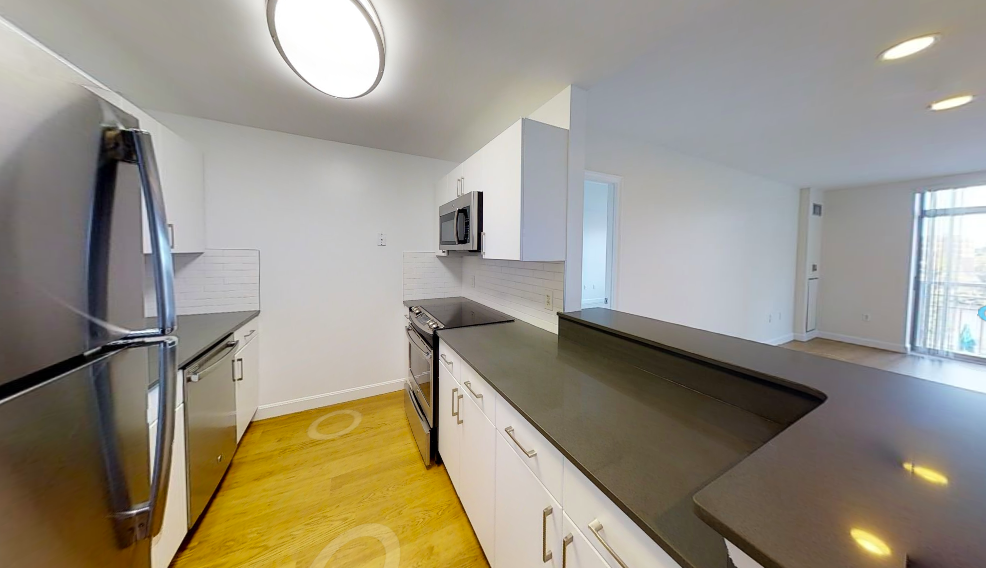 2 bed, 2 bath apartment for rent at 237 Moody St, Waltham — photo 2 of 15