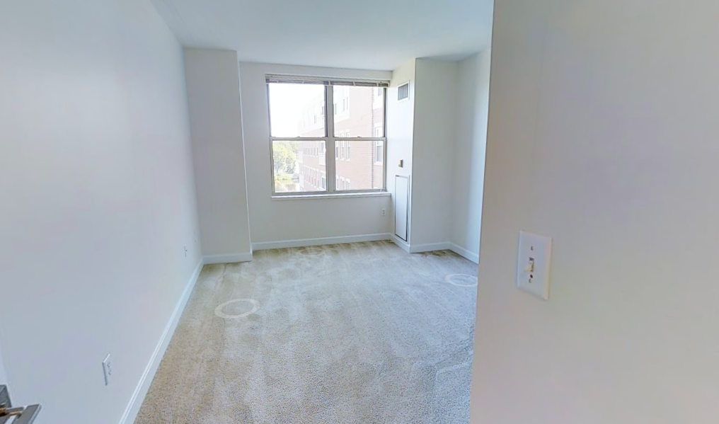 2 bed, 2 bath apartment for rent at 237 Moody St, Waltham — photo 5 of 15