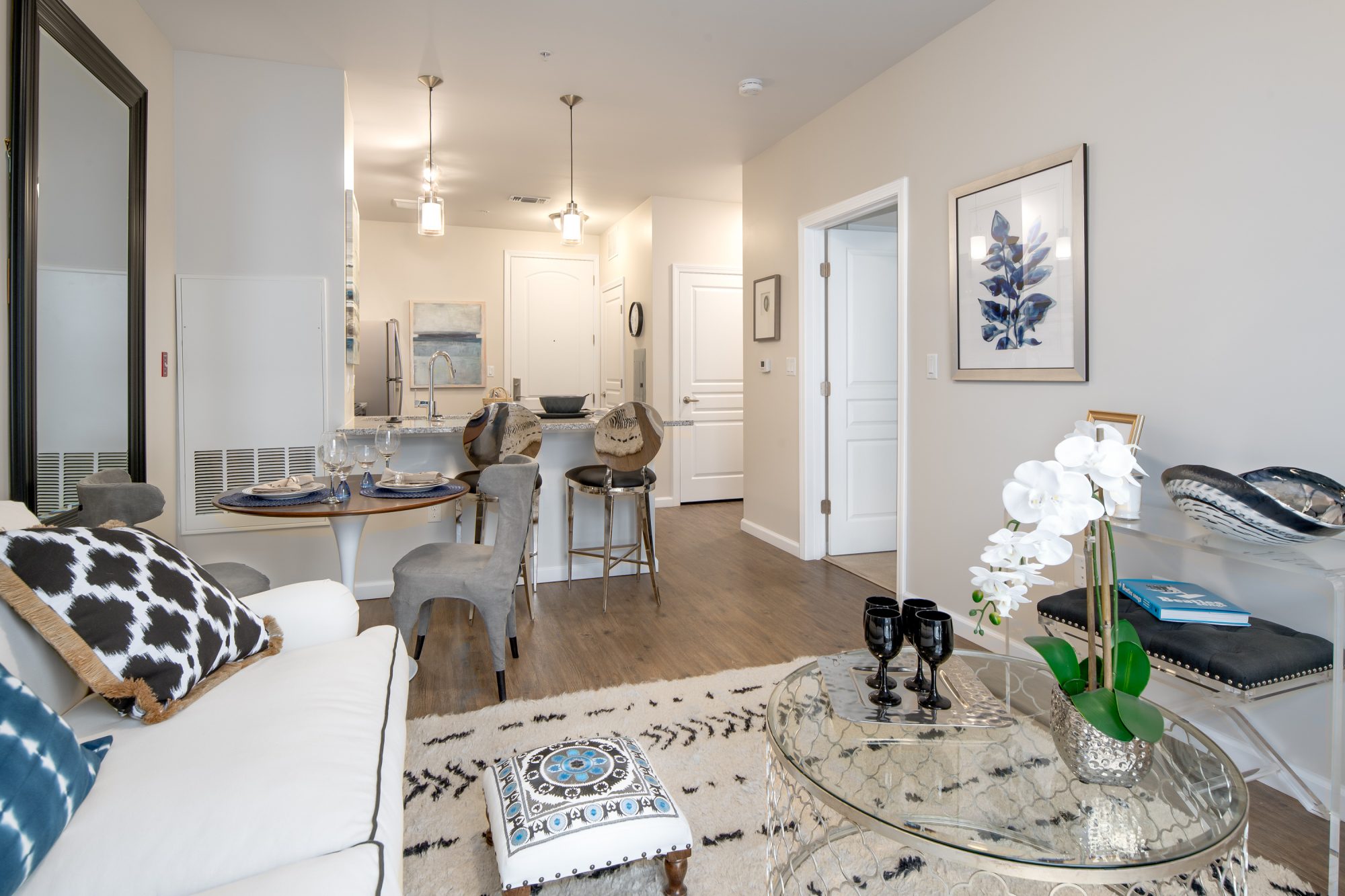 1 bed, 1 bath apartment for rent at 375 Acorn Park Dr, Belmont — photo 13 of 19