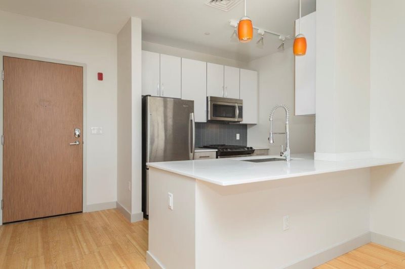 2 bed, 2 bath apartment for rent at 320 D St, South Boston — photo 7 of 10