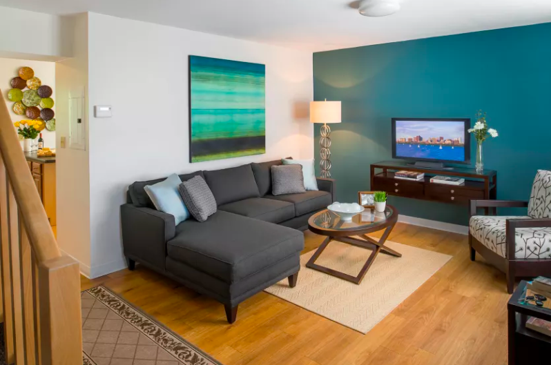 1 bed, 1 bath apartment for rent at 390 Blue Ledge Dr, Roslindale — photo 2 of 7