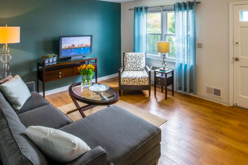 1 bed, 1 bath apartment for rent at 390 Blue Ledge Dr, Roslindale