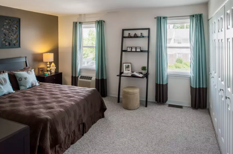1 bed, 1 bath apartment for rent at 390 Blue Ledge Dr, Roslindale — photo 6 of 7