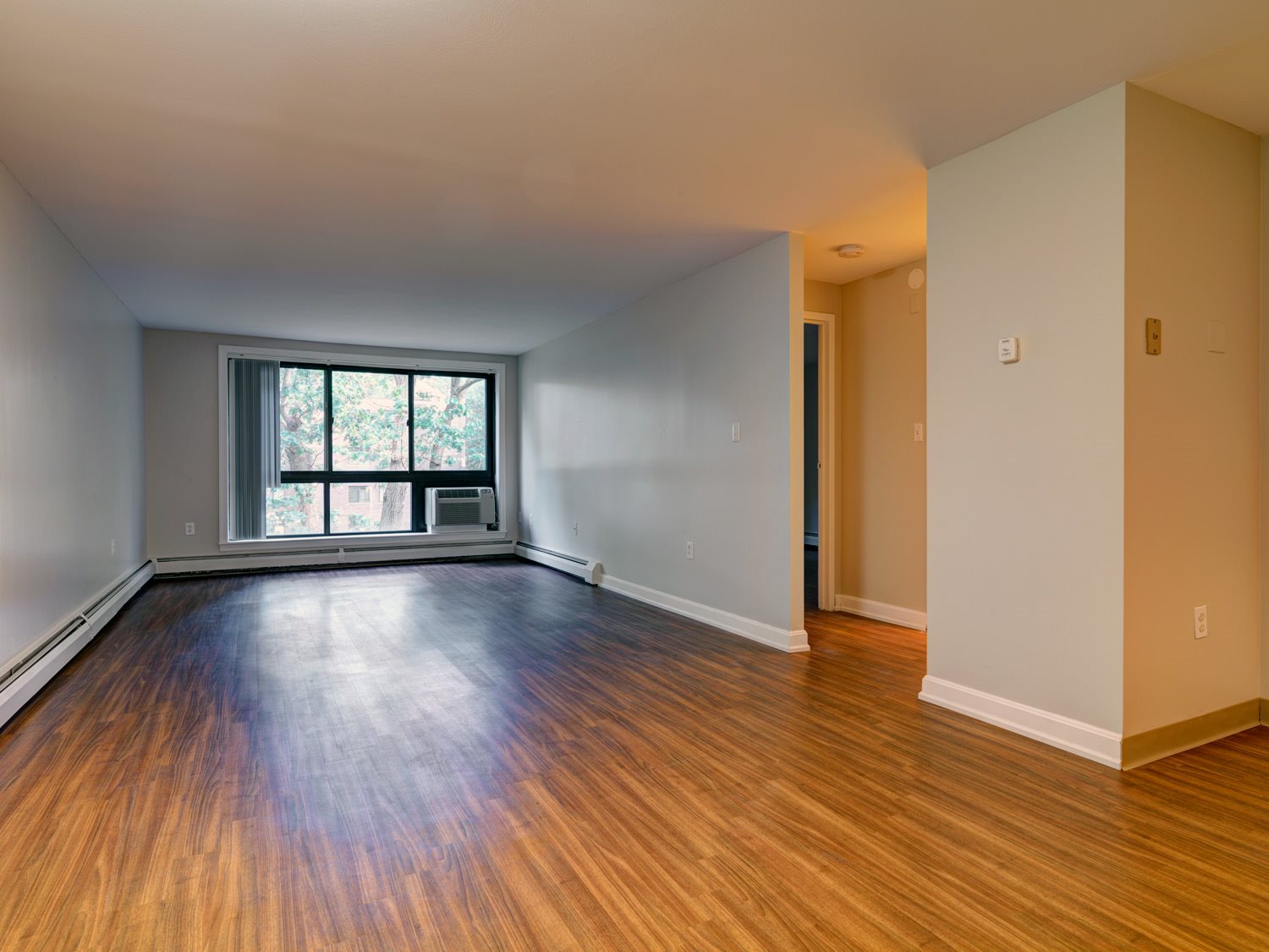 1 bed, 1 bath apartment for rent at 30 Rockingham Ave, West Roxbury — photo 2 of 7