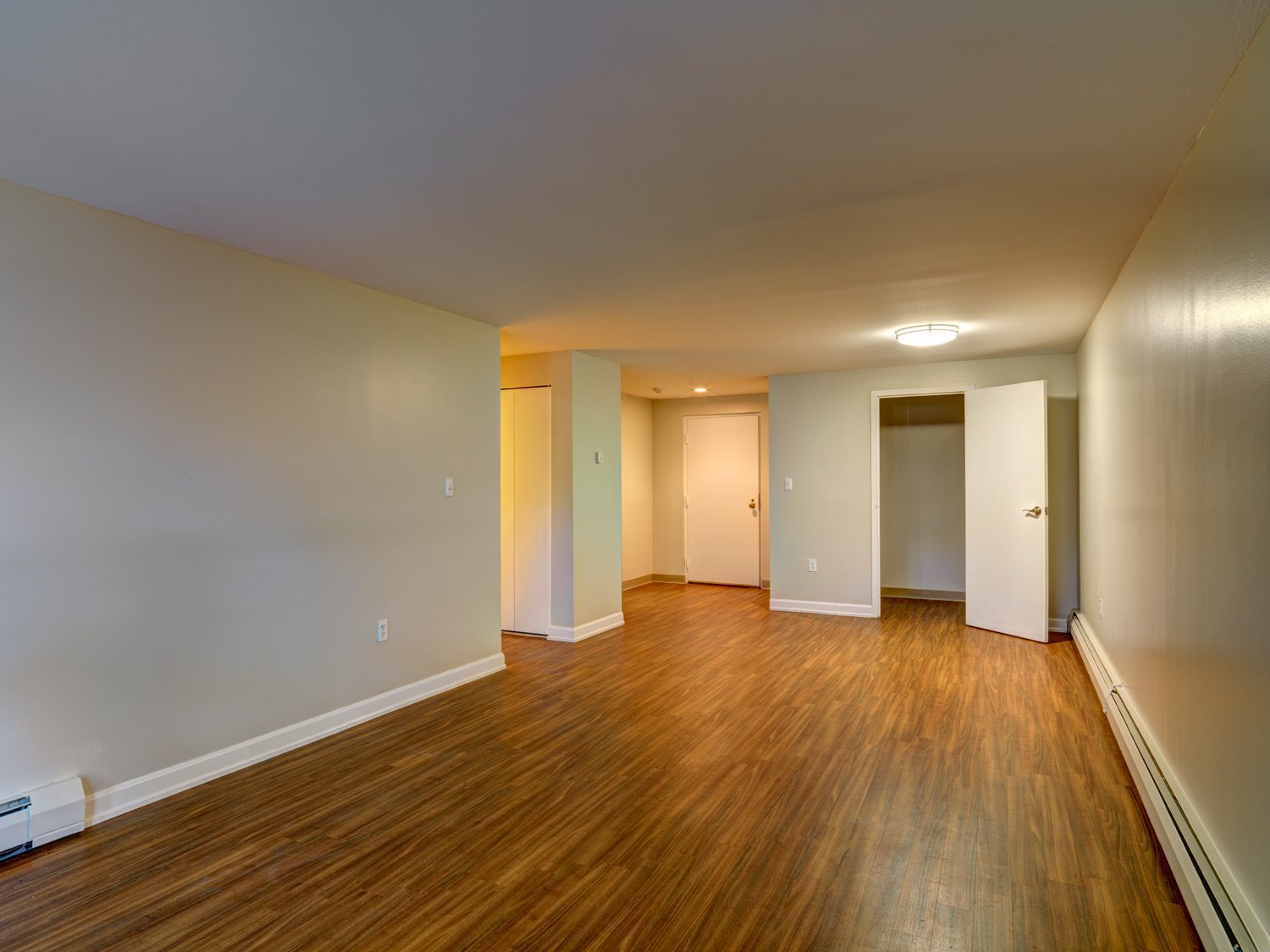 1 bed, 1 bath apartment for rent at 30 Rockingham Ave, West Roxbury
