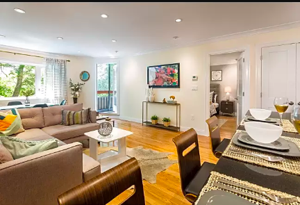 2 bed, 2 bath apartment for rent at 1443 Beacon St, Brookline