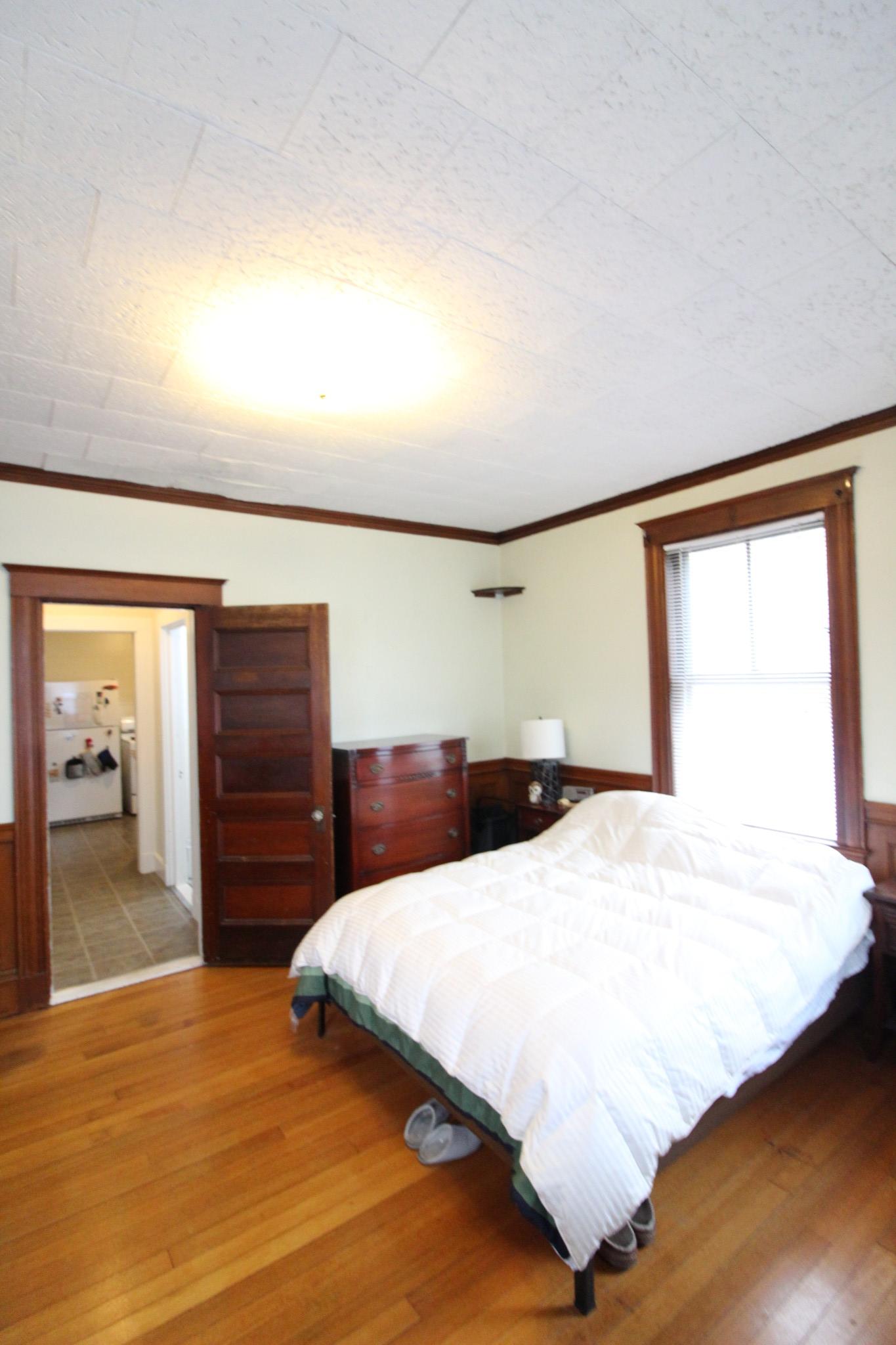 1.5 bed, 1 bath apartment for rent at 5 Cambridge Ter, Allston — photo 6 of 7