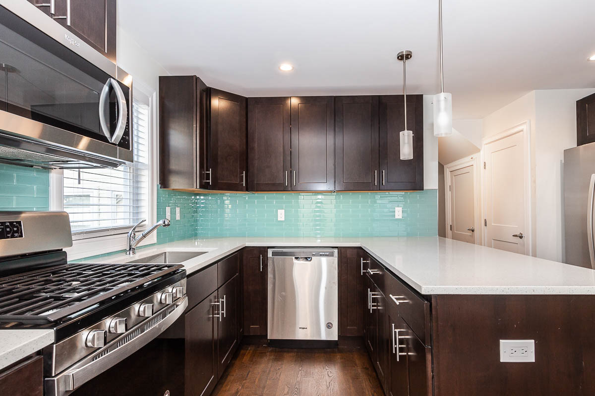 2 bed, 2 bath apartment for rent at 2 Chestnut Pl Unit 0, Brighton — photo 16 of 21