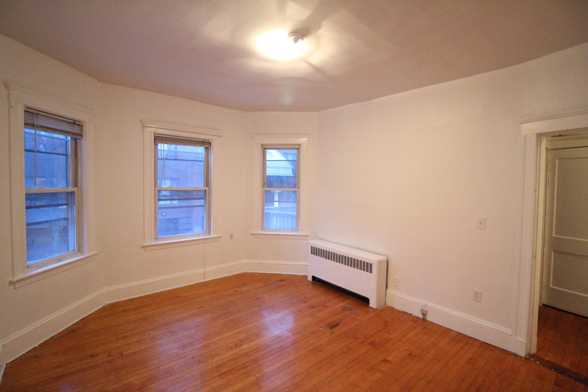 4 bed, 1 bath apartment for rent at 54 Brainerd Rd Unit 2, Allston — photo 11 of 26