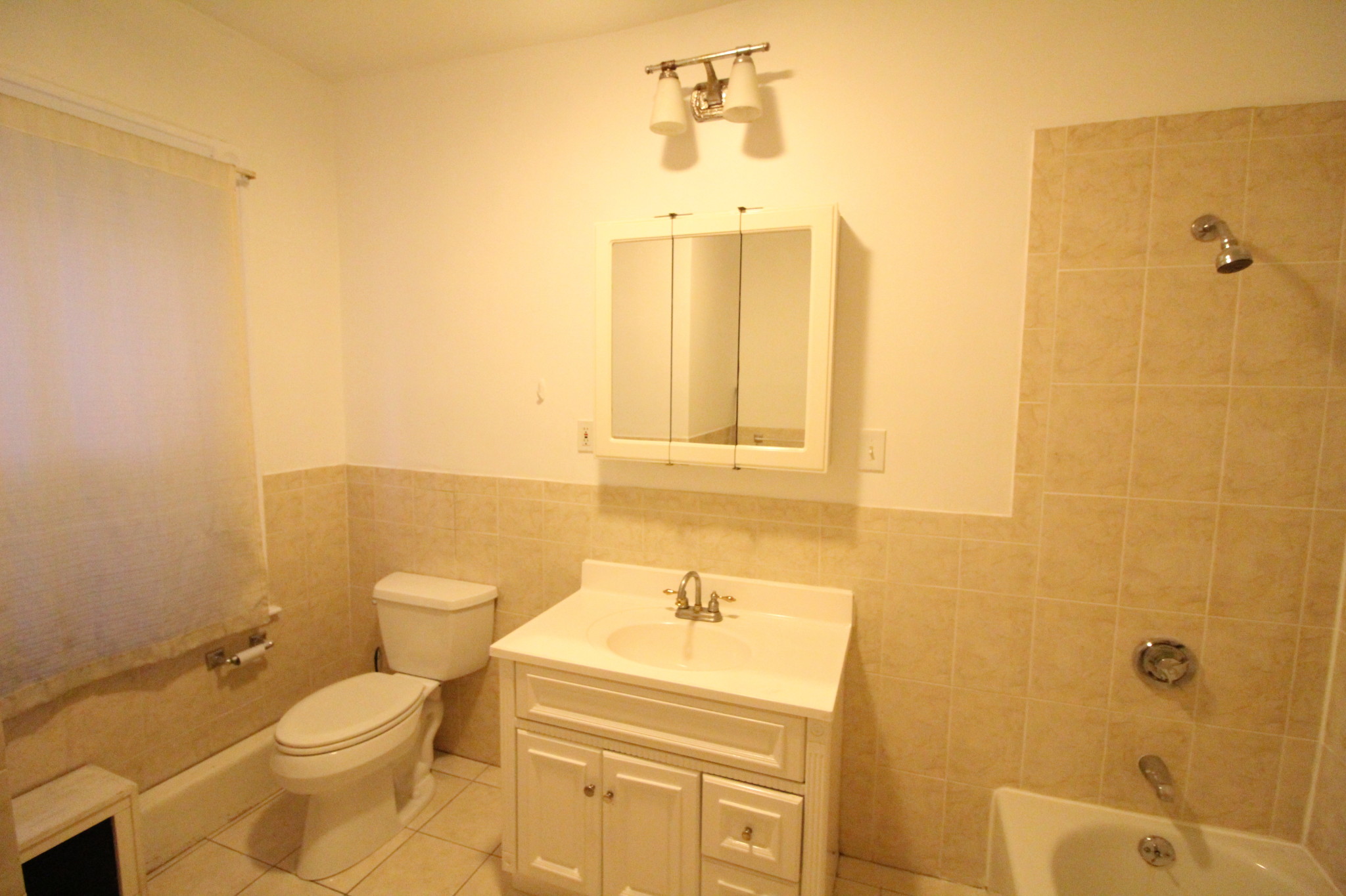 4 bed, 1 bath apartment for rent at 54 Brainerd Rd Unit 2, Allston — photo 19 of 26