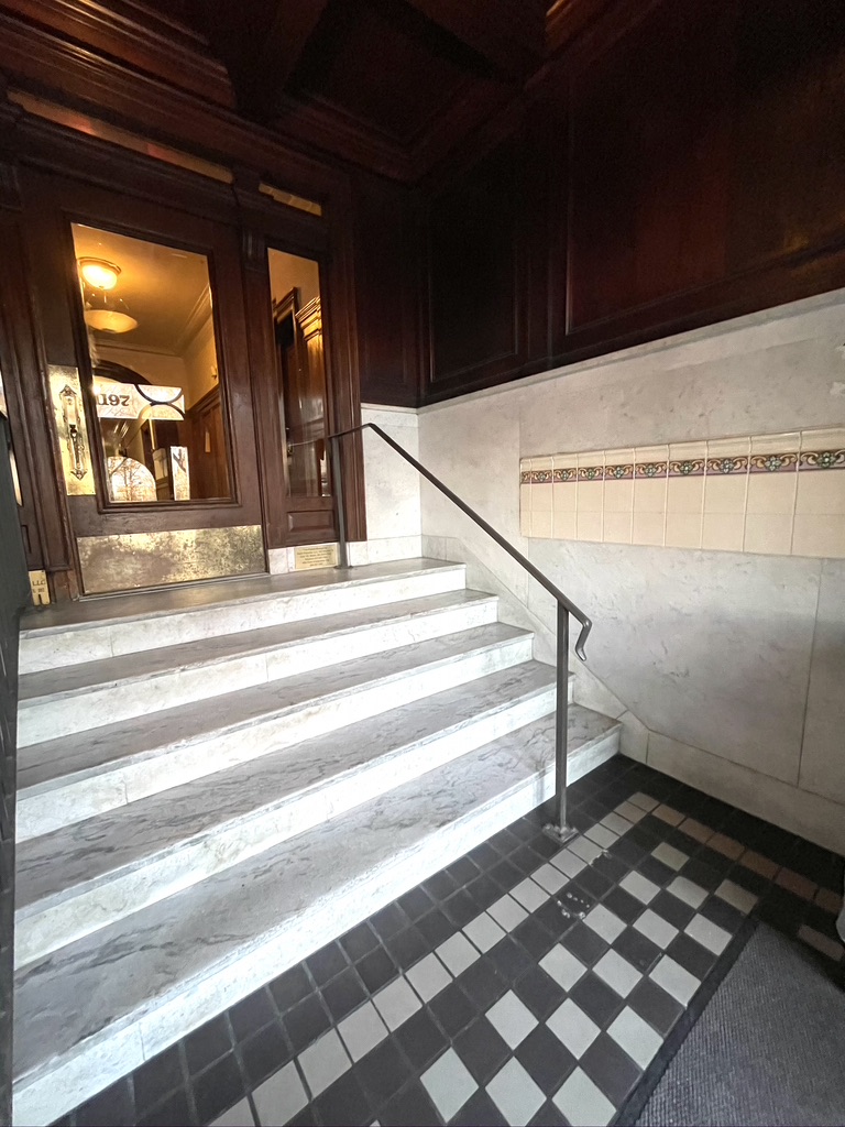 1197 Boylston St, Fenway