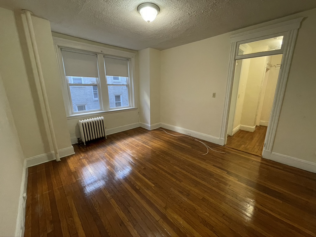 1197 Boylston St, Fenway