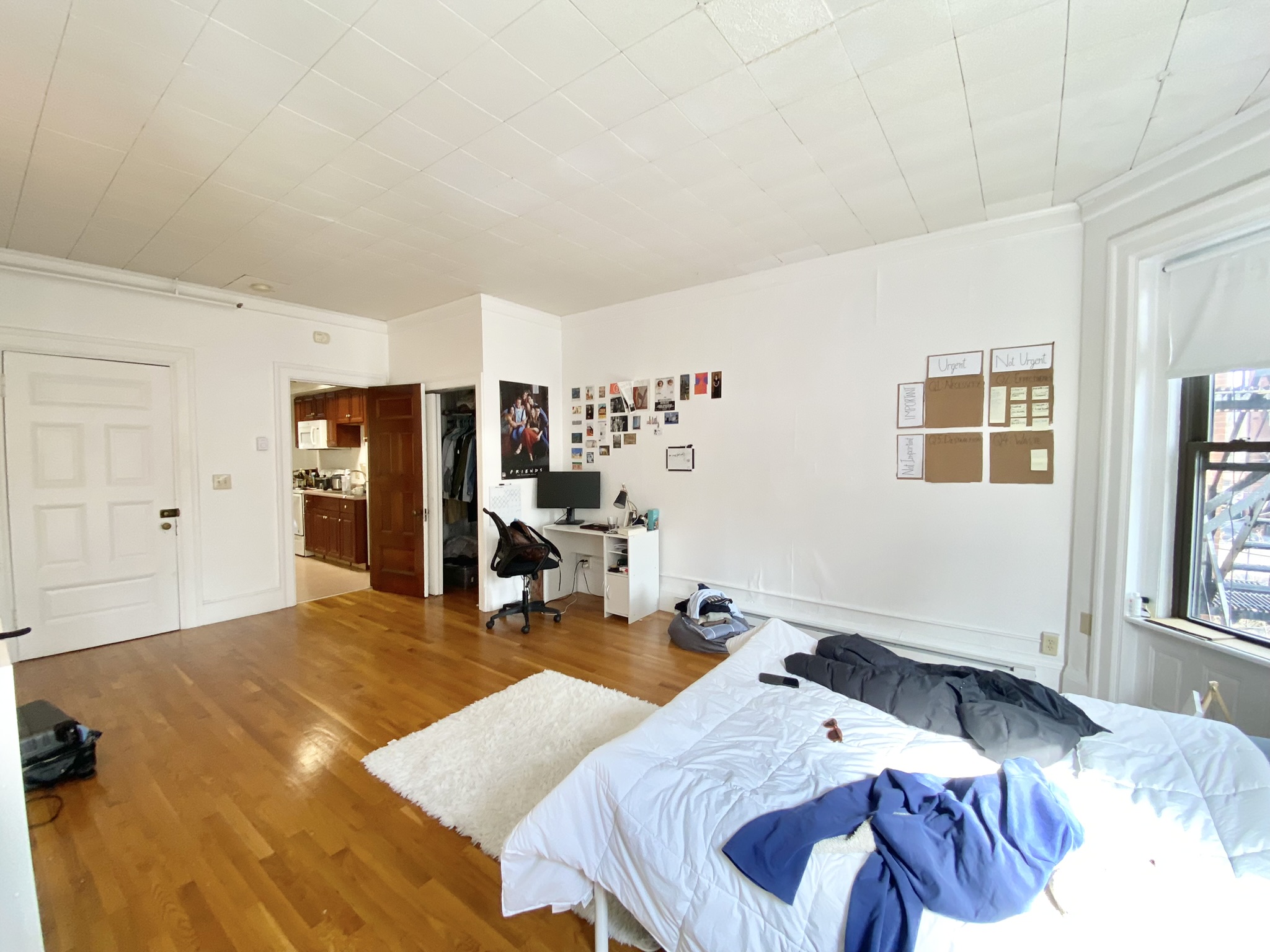 1061 Beacon St, Brookline Village