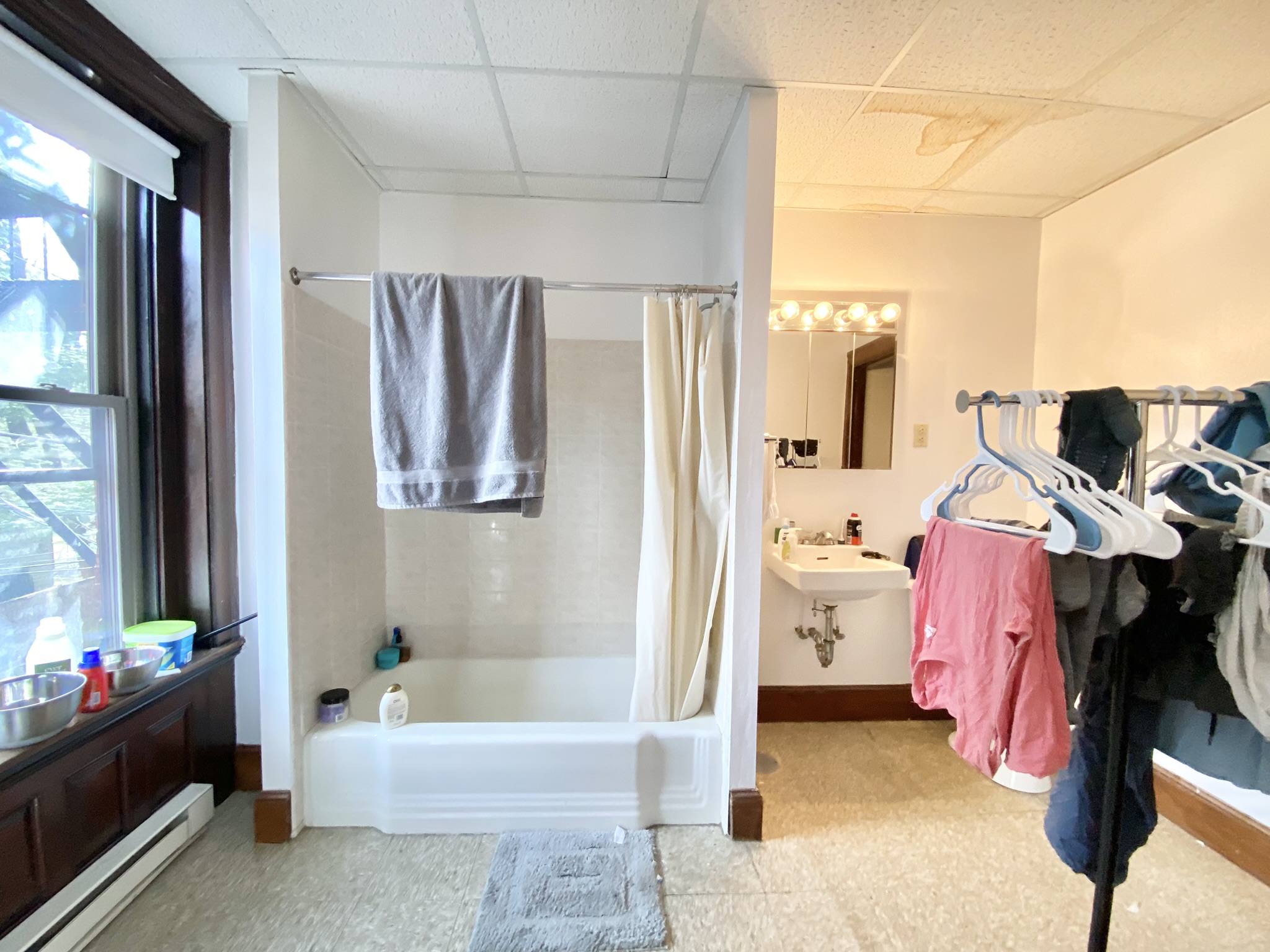 1061 Beacon St, Brookline Village