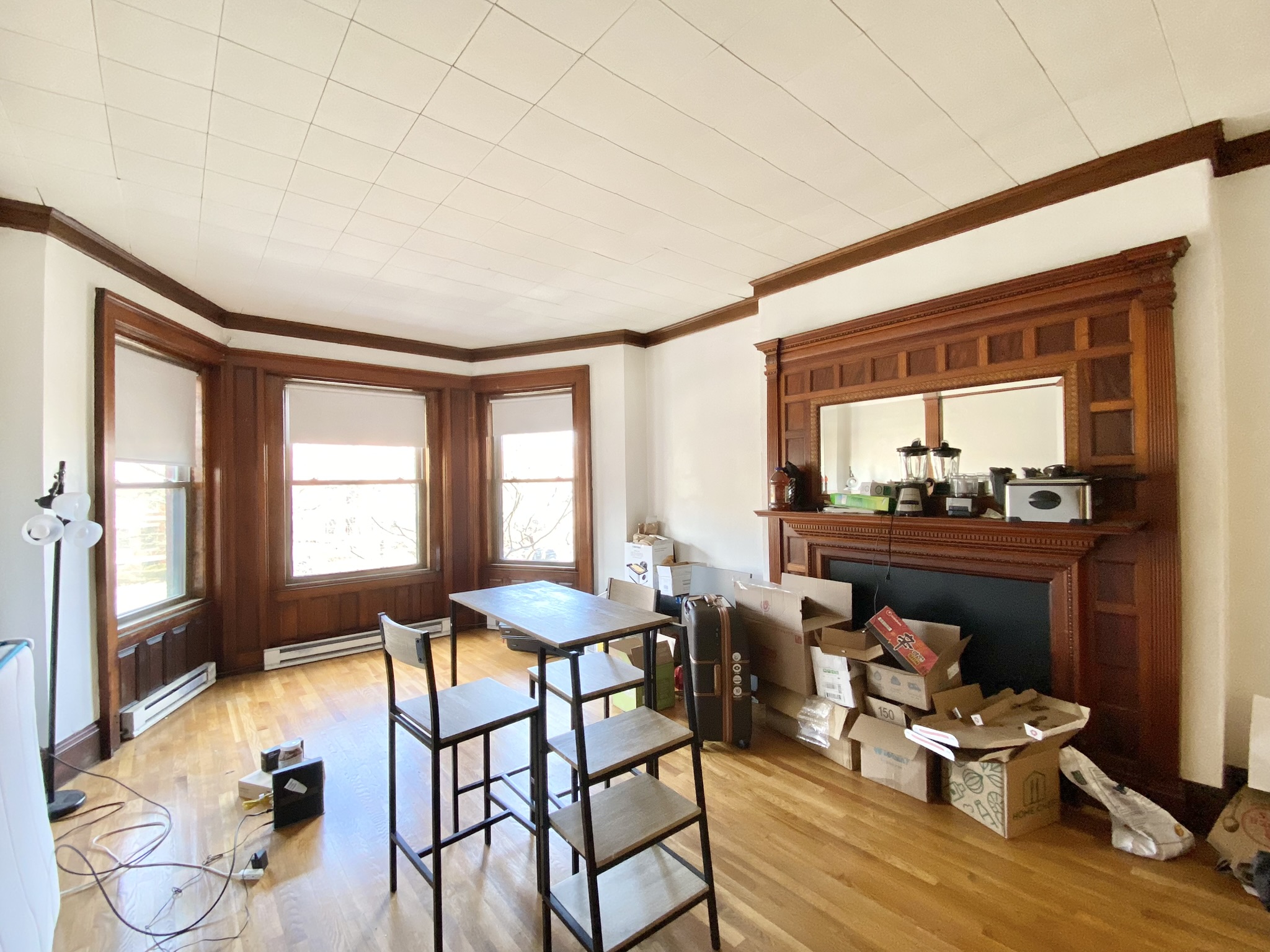 1061 Beacon St, Brookline Village