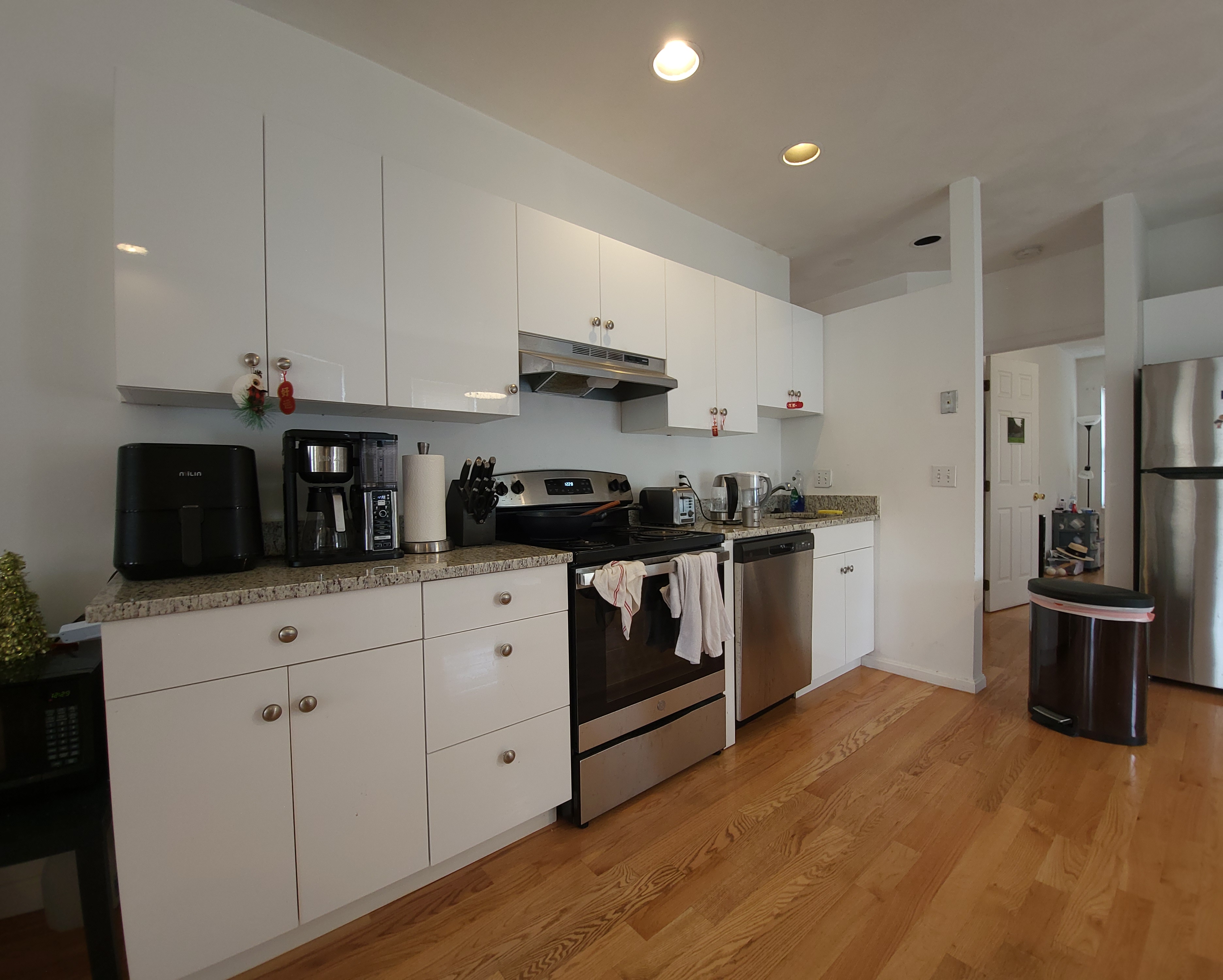 58 Mansfield St, Allston