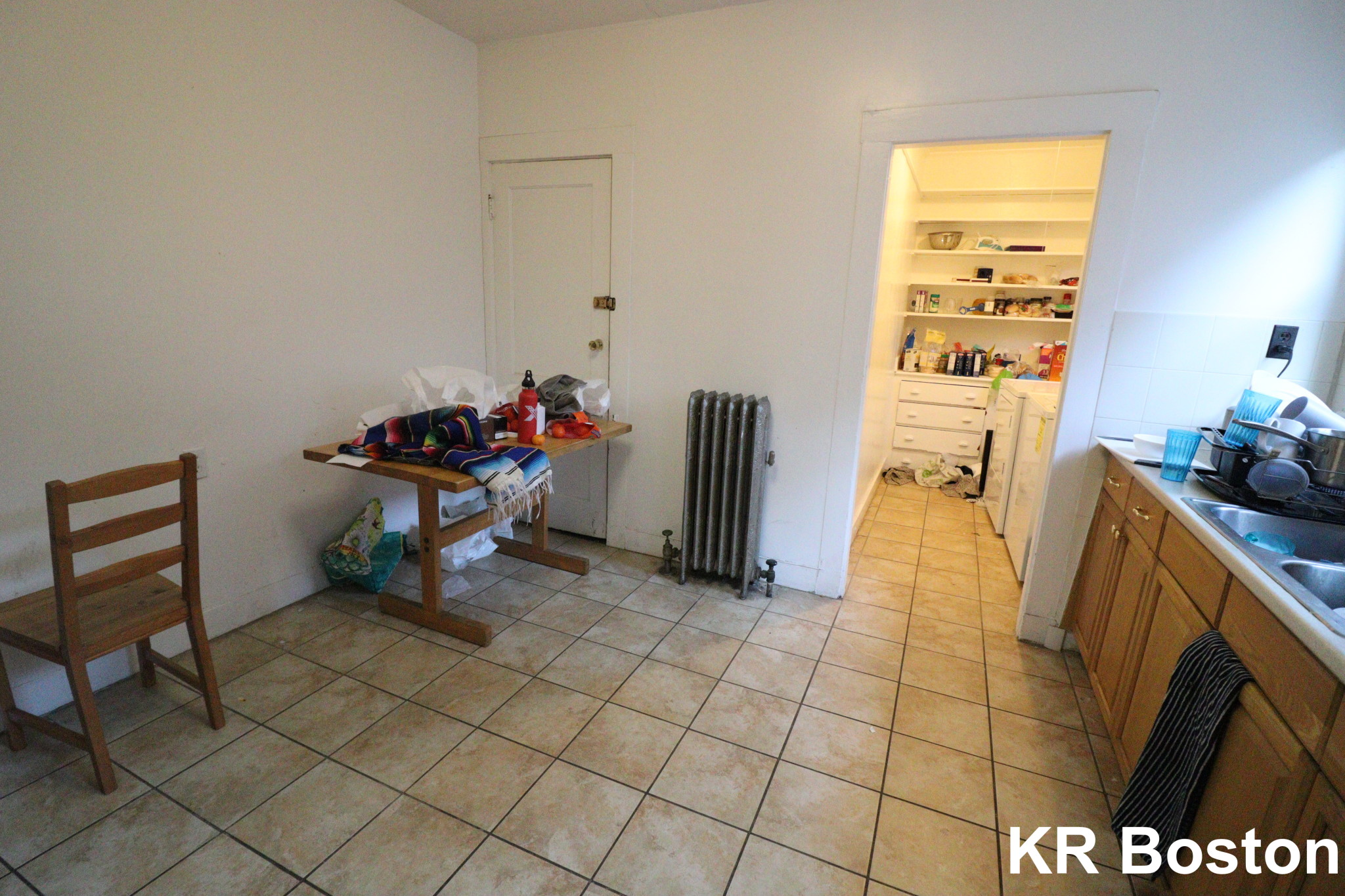 4 bed, 1 bath apartment for rent at 11 Chester St Unit 1, Allston — photo 16 of 20