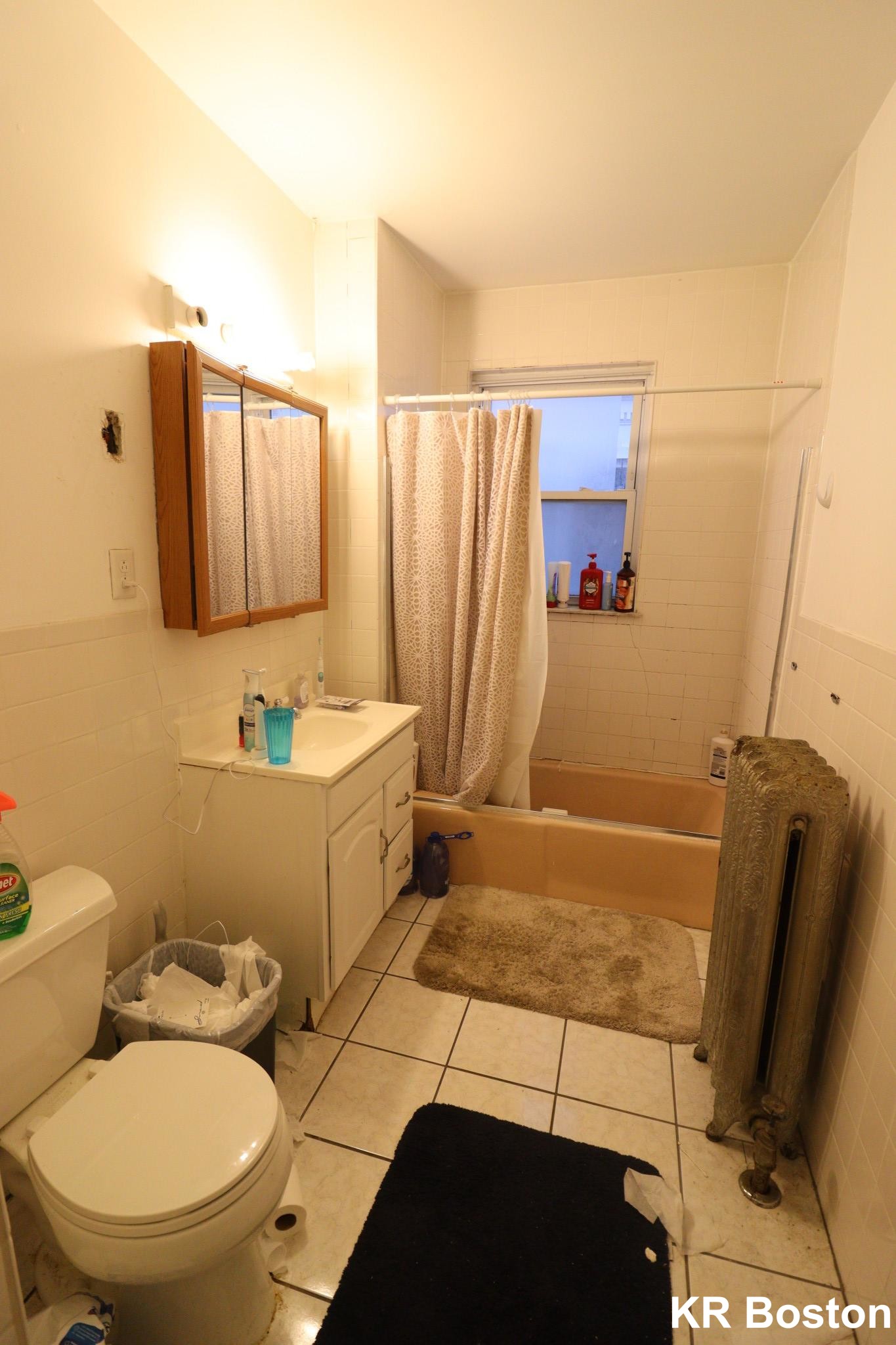 4 bed, 1 bath apartment for rent at 11 Chester St Unit 1, Allston — photo 13 of 20