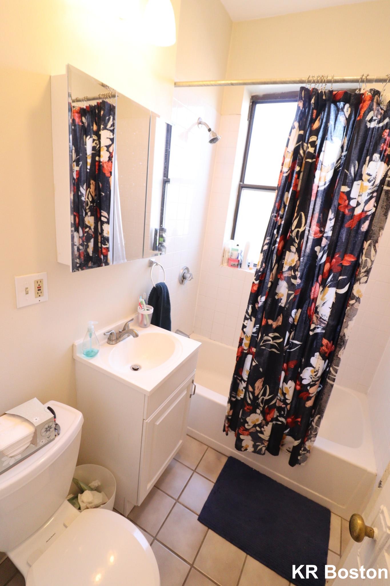 2 bed, 1 bath apartment for rent at 125 Summit Ave Unit 3, Brighton — photo 5 of 42