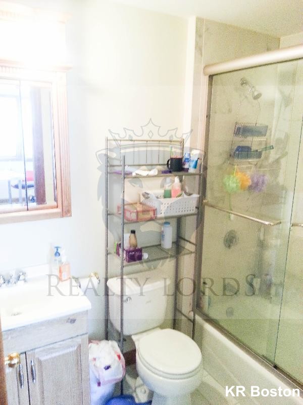 102 Allston St, Allston