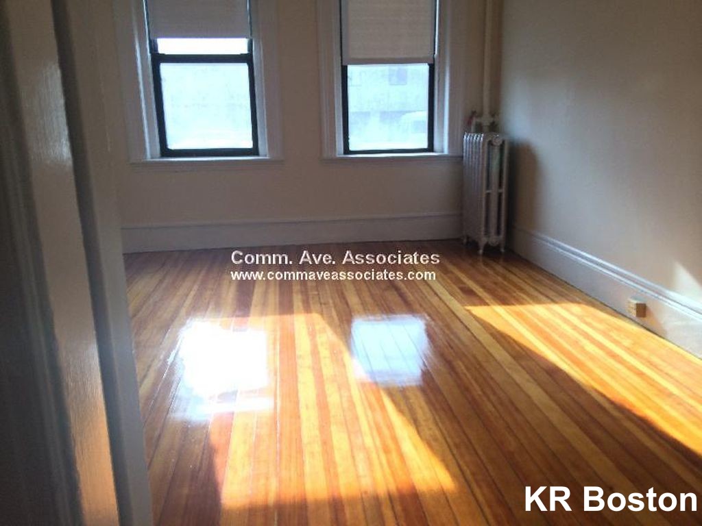 19 Brighton Ave, Allston