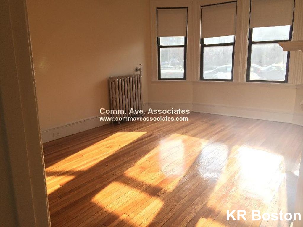 19 Brighton Ave, Allston