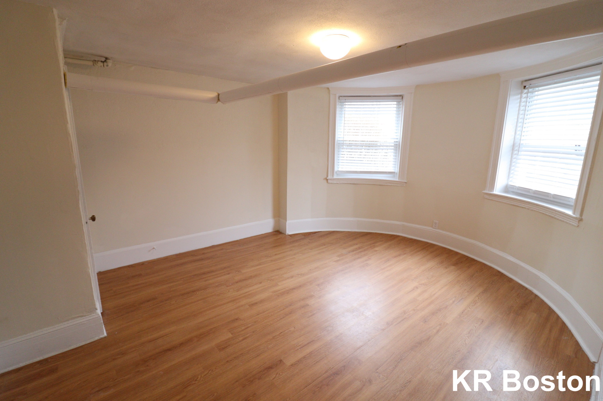 7 Mount Hood Rd, Brighton