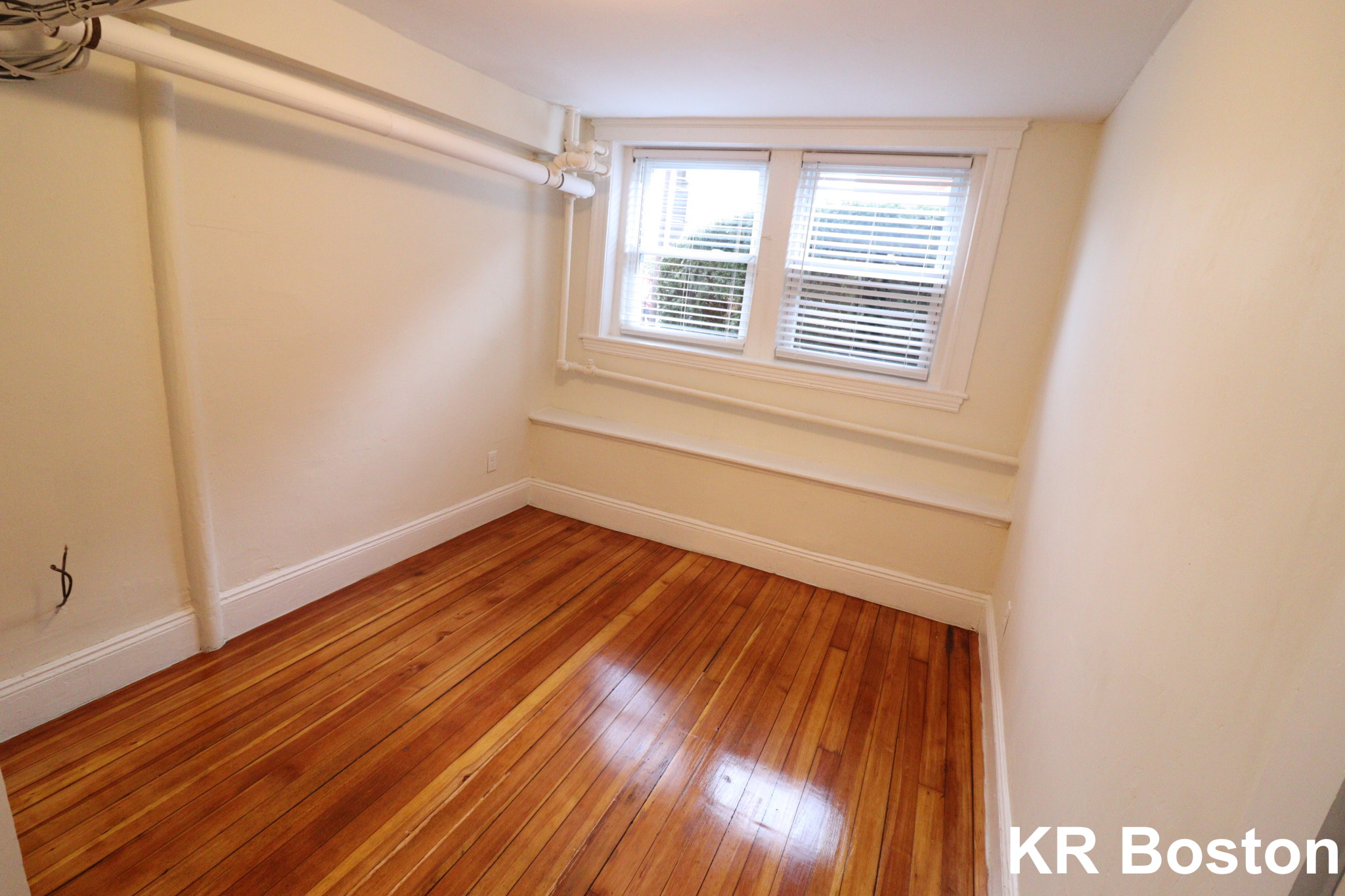 7 Mount Hood Rd, Brighton