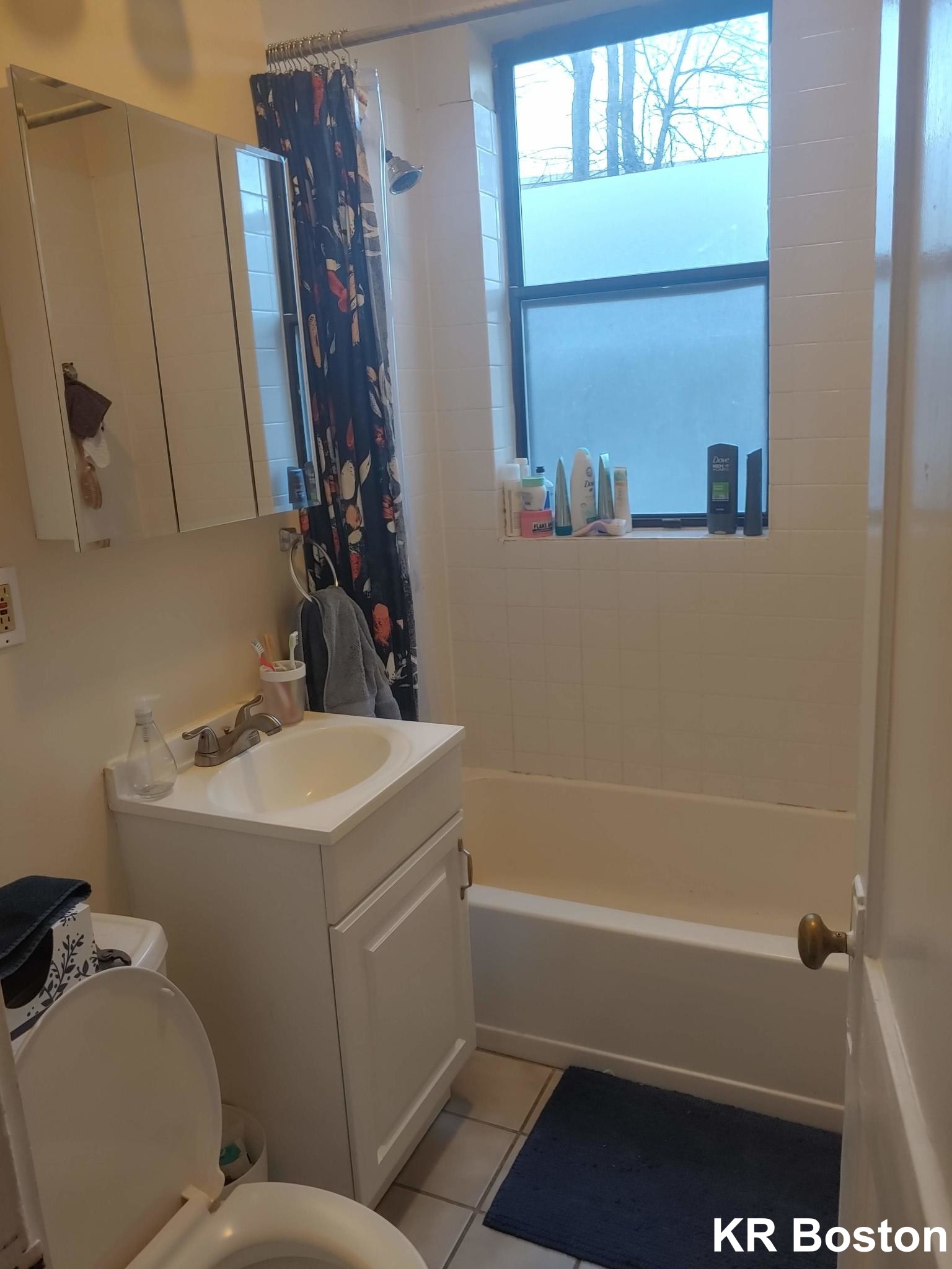 2 bed, 1 bath apartment for rent at 125 Summit Ave Unit 3, Brighton — photo 19 of 42
