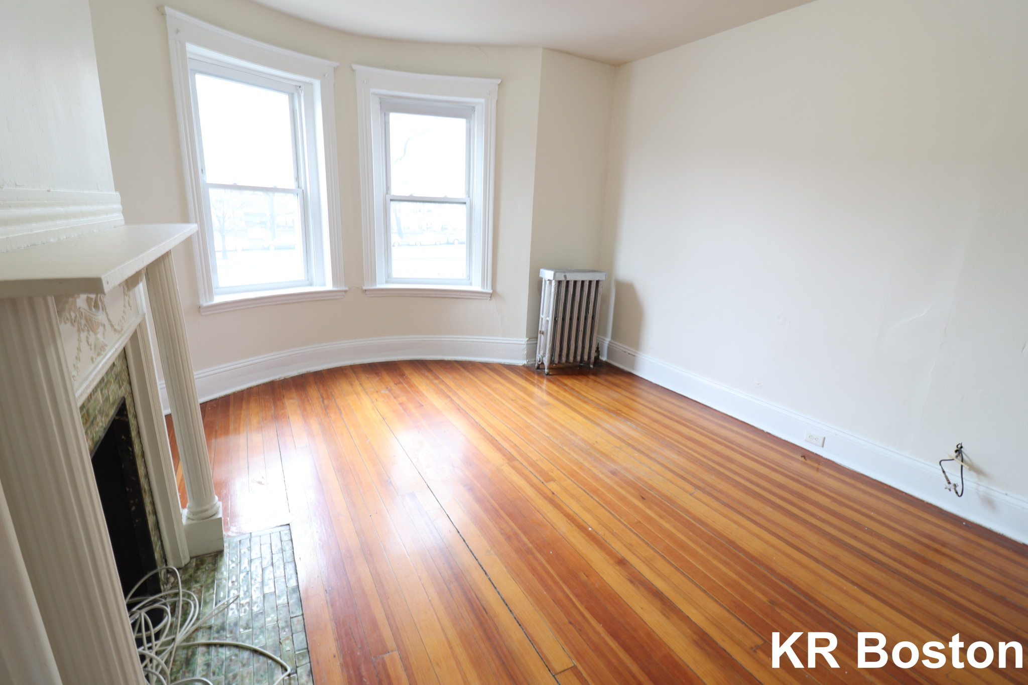 1377 Commonwealth Ave, Allston