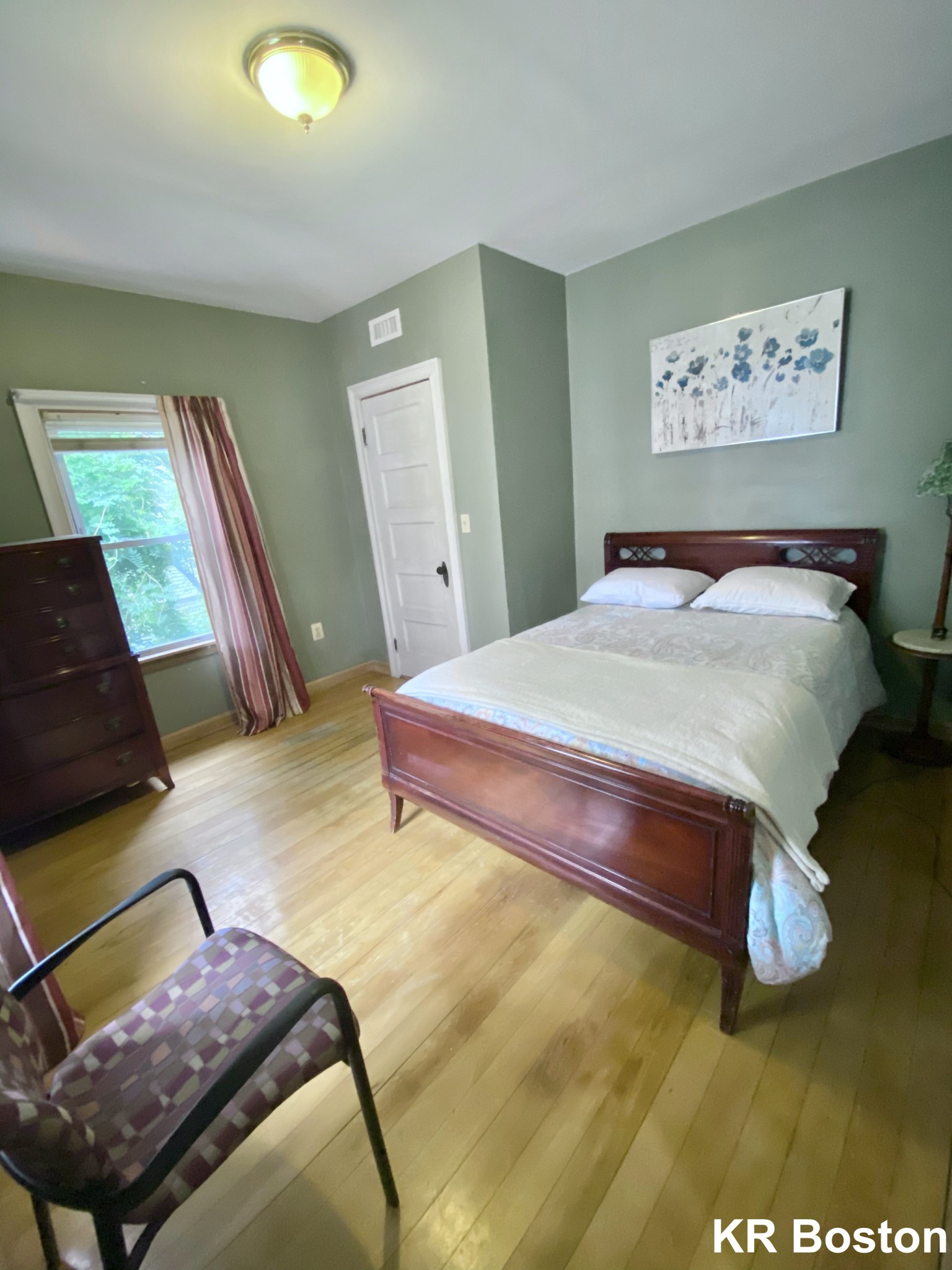 5 bed, 3 bath apartment for rent at 17 Holman St Unit 11, Allston — photo 6 of 23