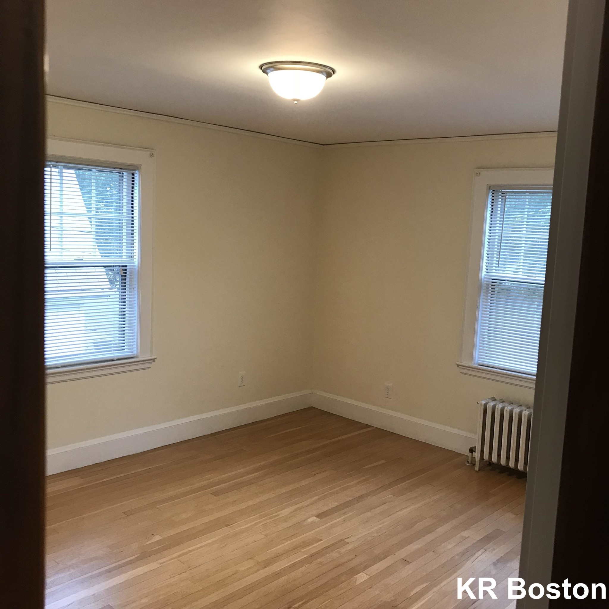 4 bed, 2 bath apartment for rent at 11 Matchett St, Brighton — photo 4 of 46