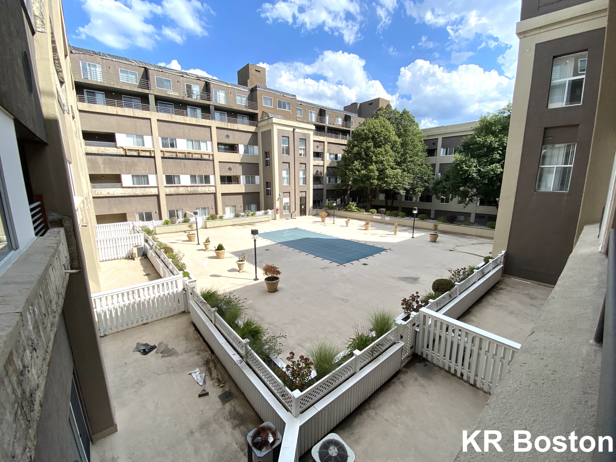 1079 Commonwealth Ave, Allston