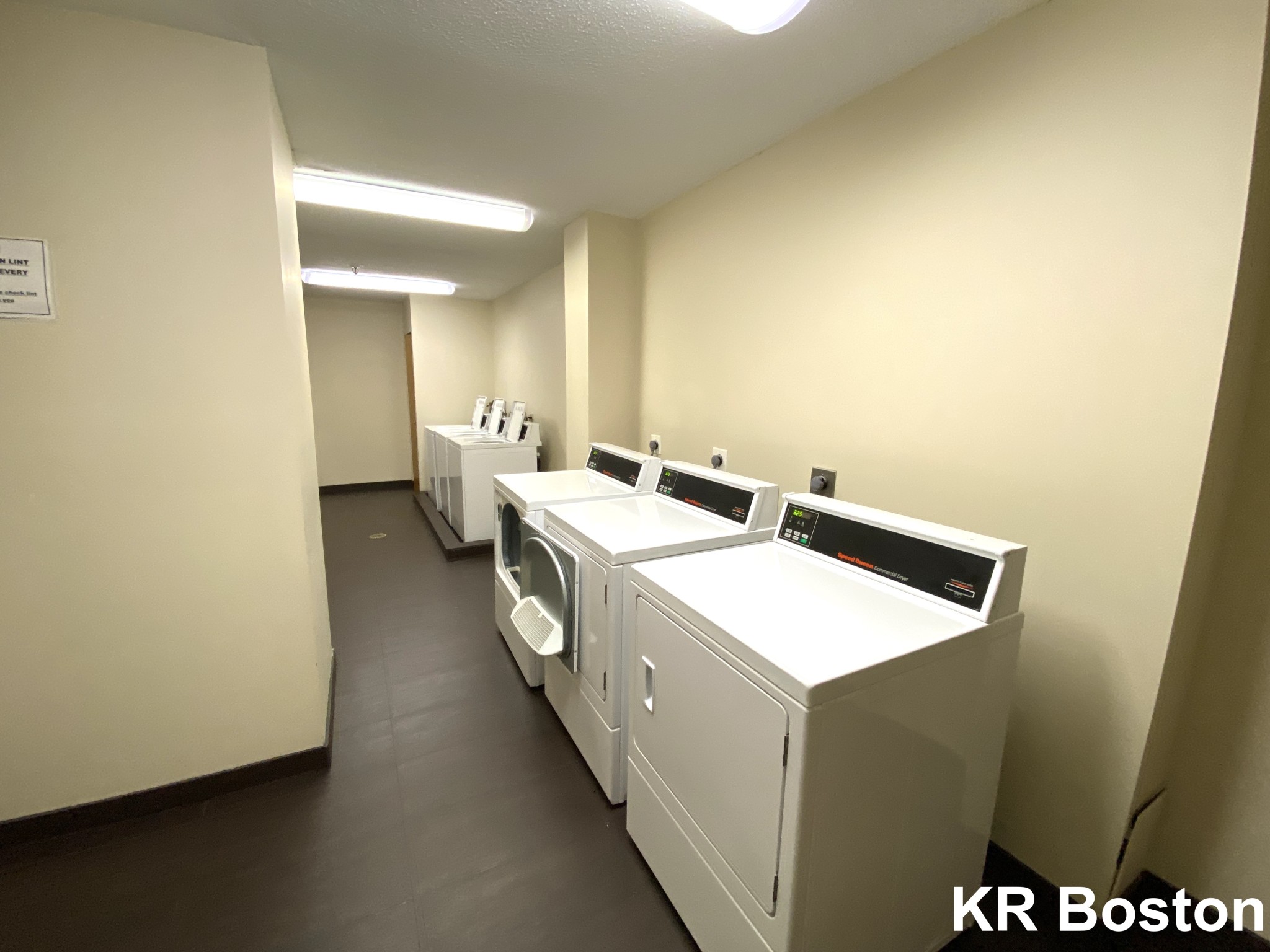 1079 Commonwealth Ave, Allston