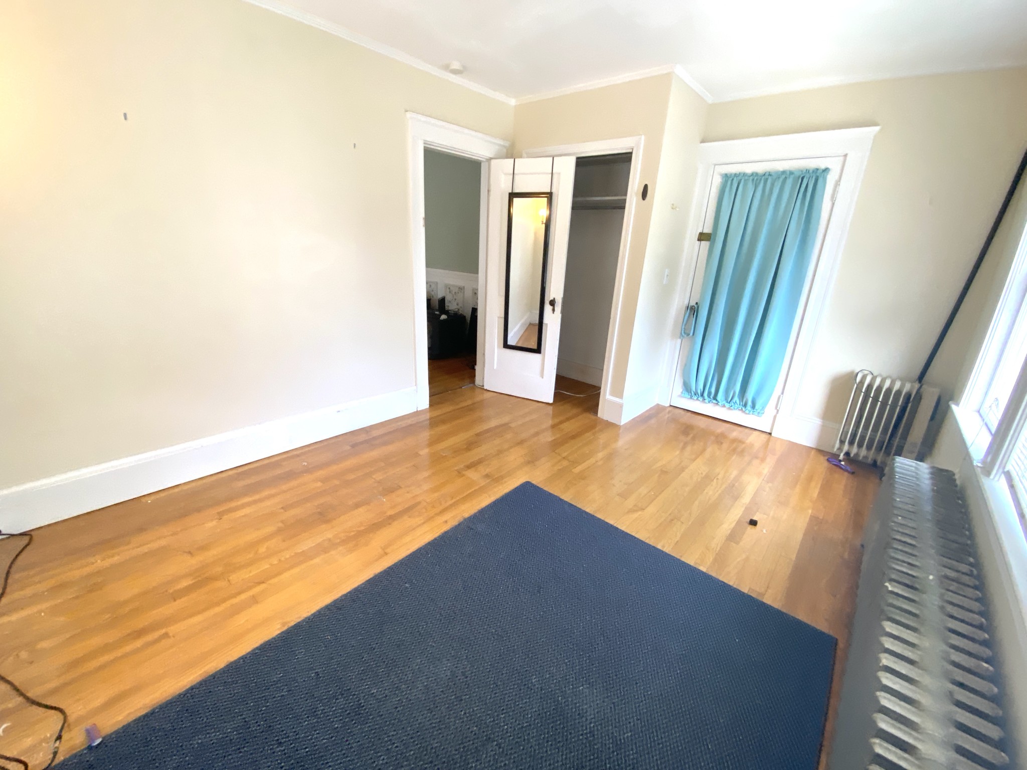 24 Oak Square Ave, Brighton