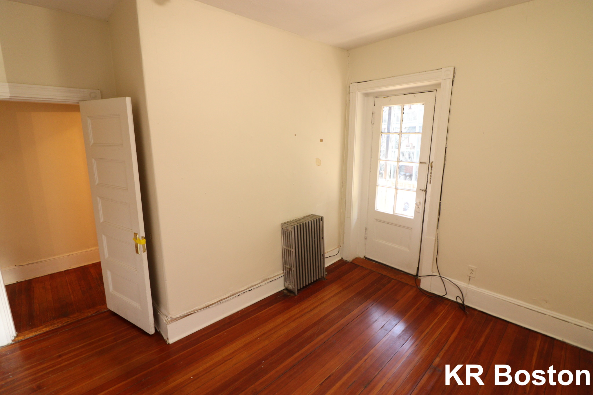 1595 Beacon St, Washington Square