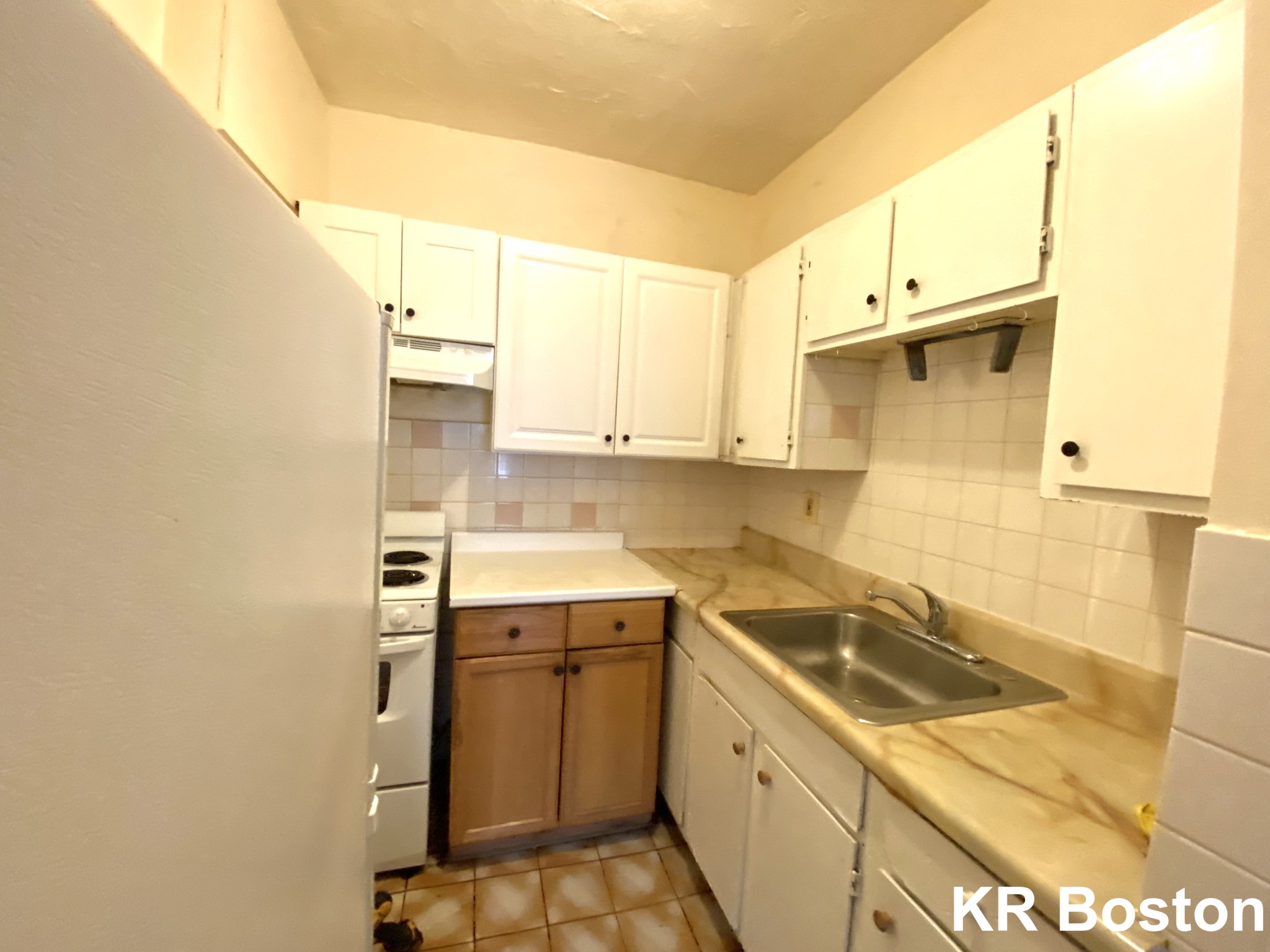 2 bed, 1 bath apartment for rent at 4 Price Rd Unit 16, Allston — photo 12 of 12