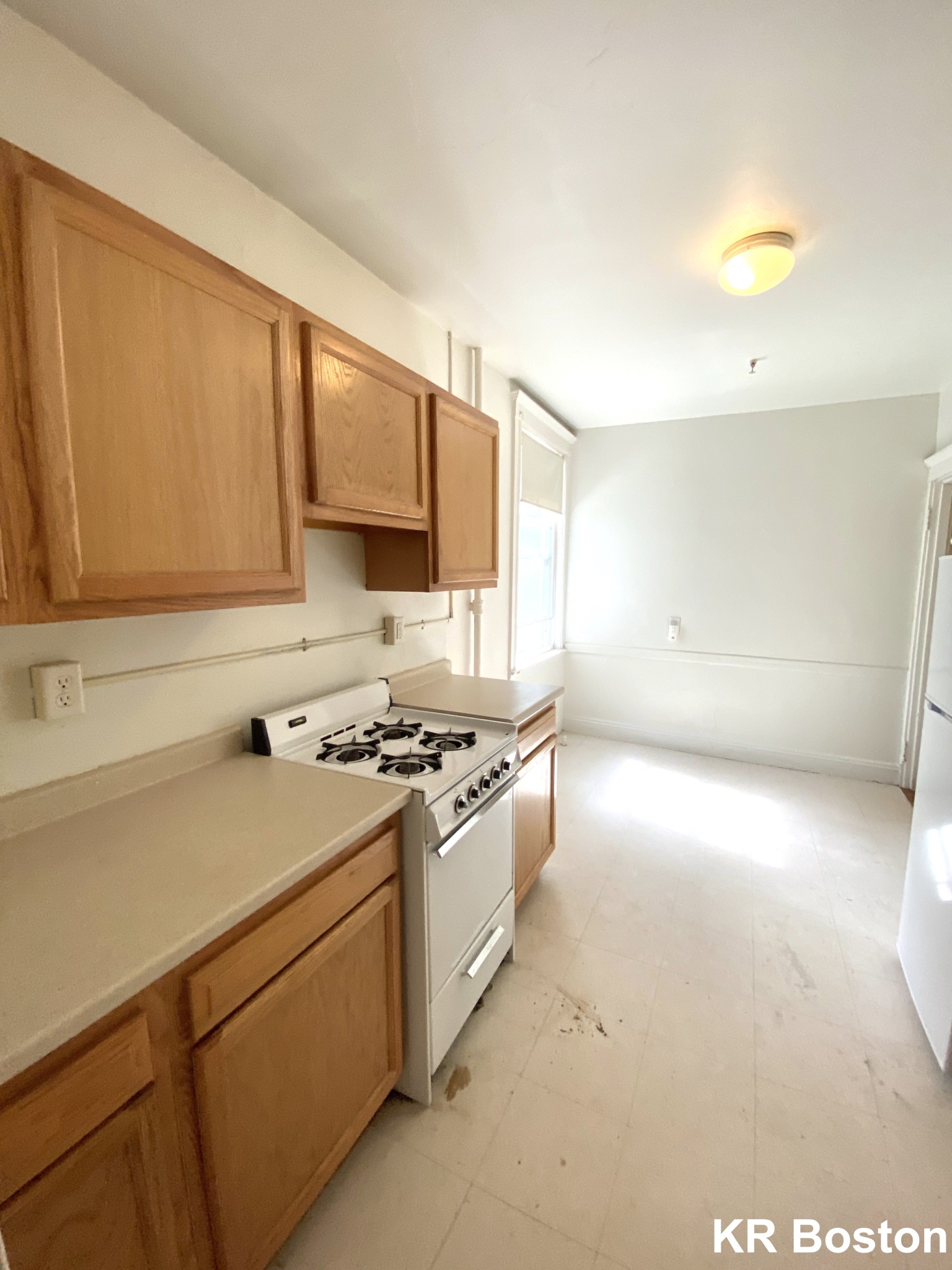 2 bed, 1 bath apartment for rent at 1634 Commonwealth Ave Unit 10, Brighton — photo 22 of 38
