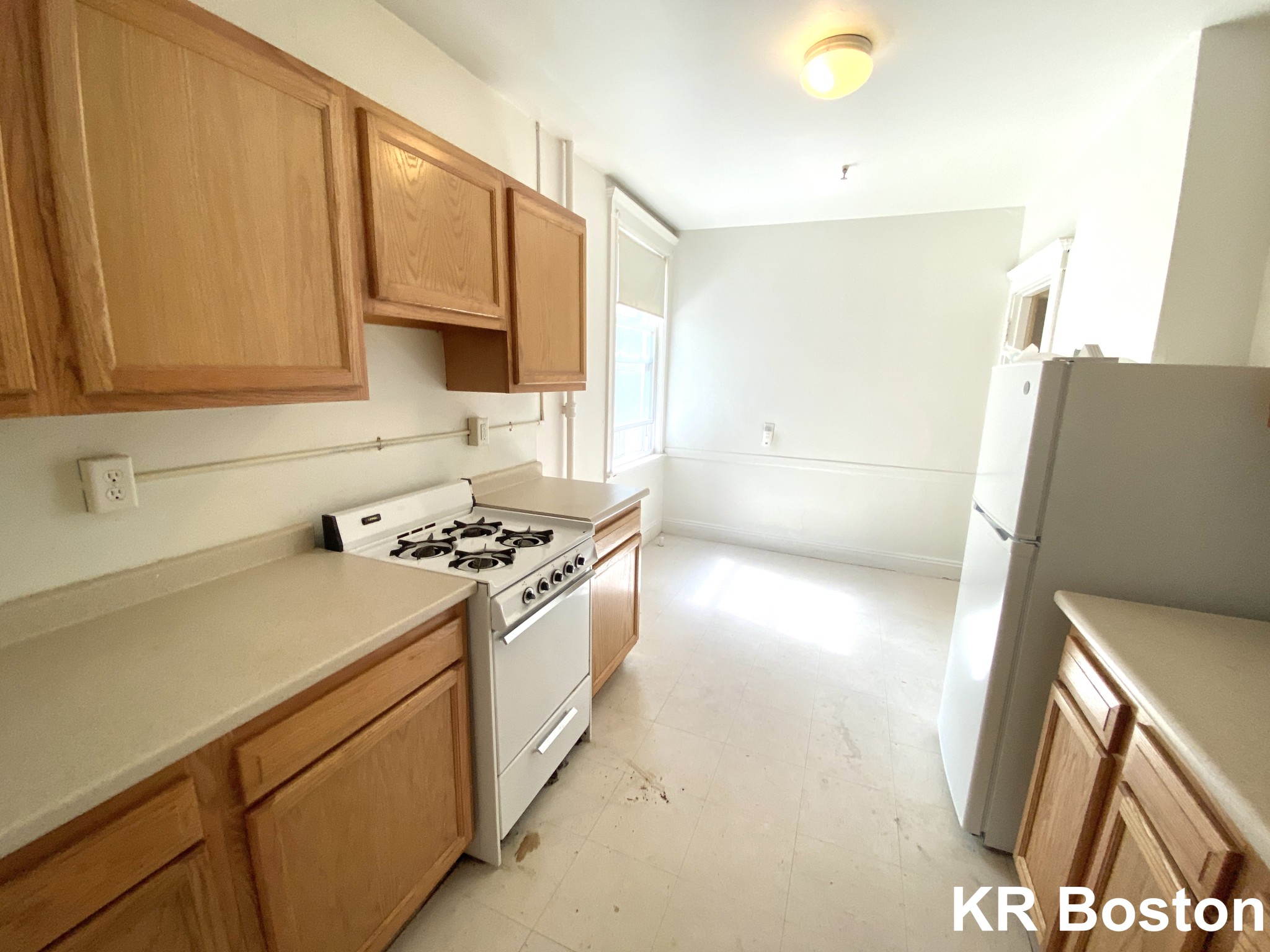 2 bed, 1 bath apartment for rent at 1634 Commonwealth Ave Unit 10, Brighton — photo 15 of 38
