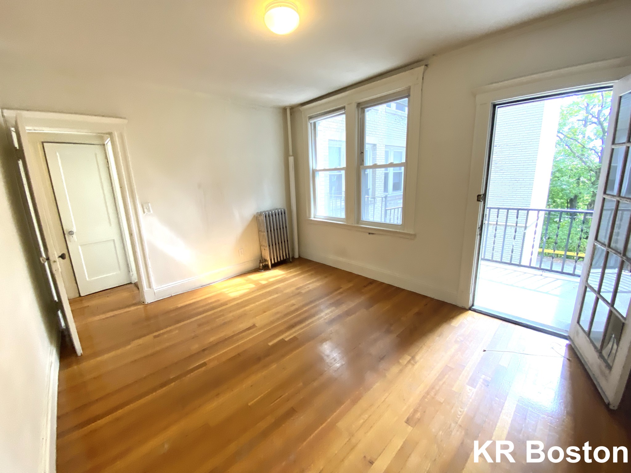 2 bed, 1 bath apartment for rent at 1634 Commonwealth Ave Unit 10, Brighton — photo 12 of 38