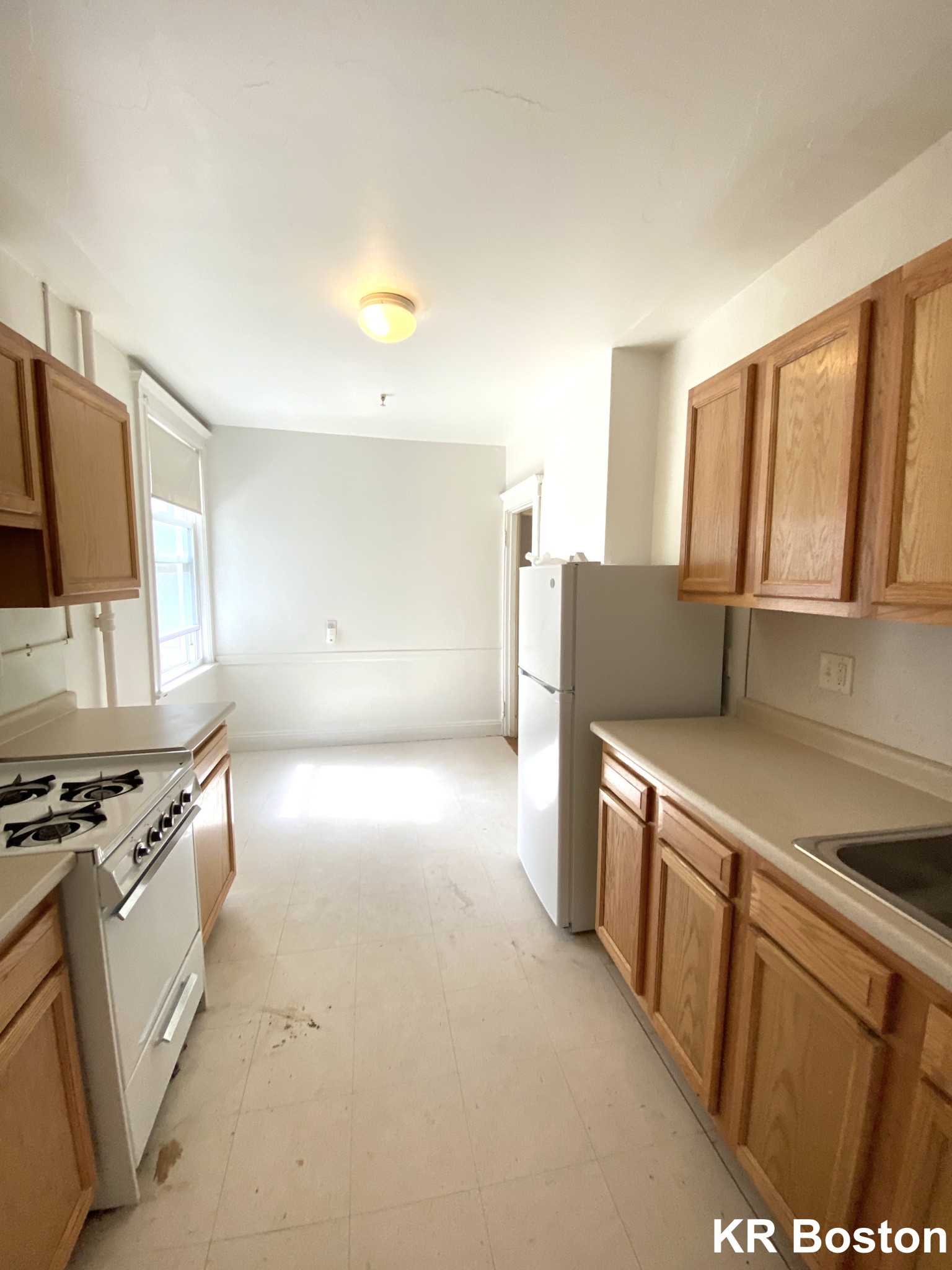 2 bed, 1 bath apartment for rent at 1634 Commonwealth Ave Unit 10, Brighton — photo 16 of 38